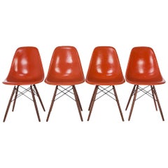 Orange Set of 4 Herman Miller Eames DSW Fiberglass Dining Side Shell Chairs
