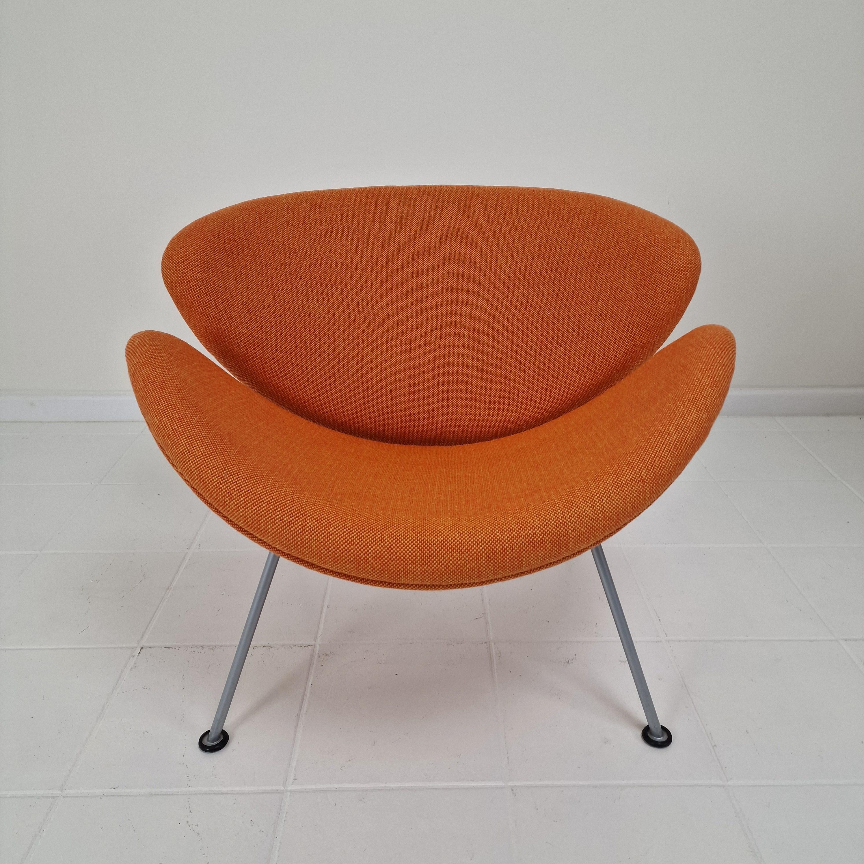 Dutch Orange Slice Chair by Pierre Paulin for Artifort, 1990s For Sale