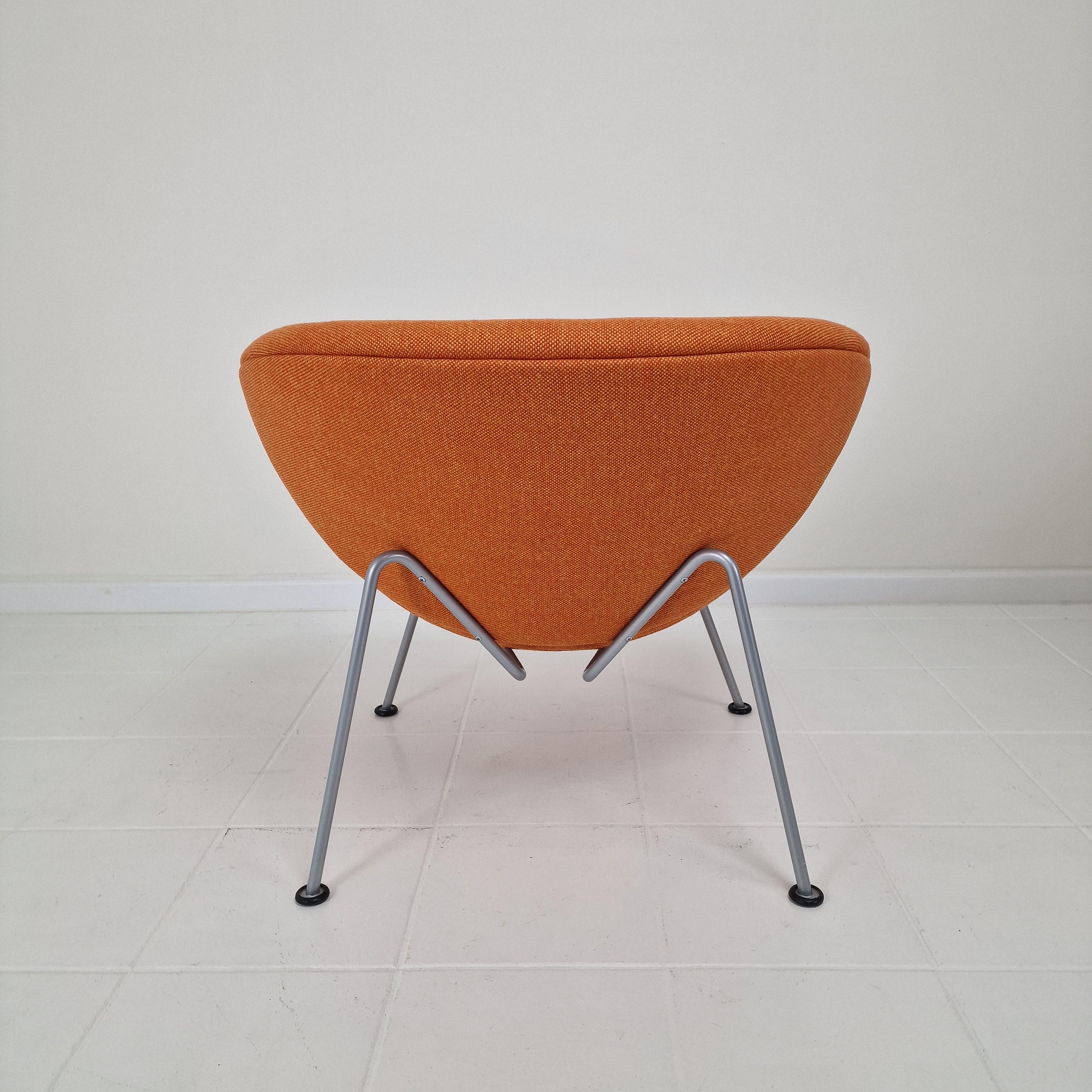 Steel Orange Slice Chair by Pierre Paulin for Artifort, 1990s For Sale