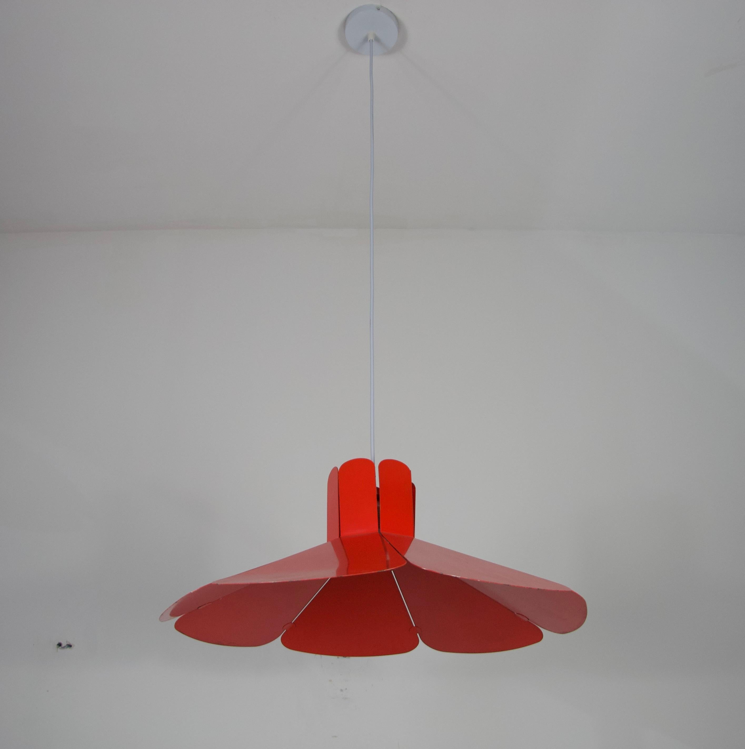 Fin du 20e siècle Lampe suspendue orange de l'ère spatiale VEST, Autriche, 1970 en vente
