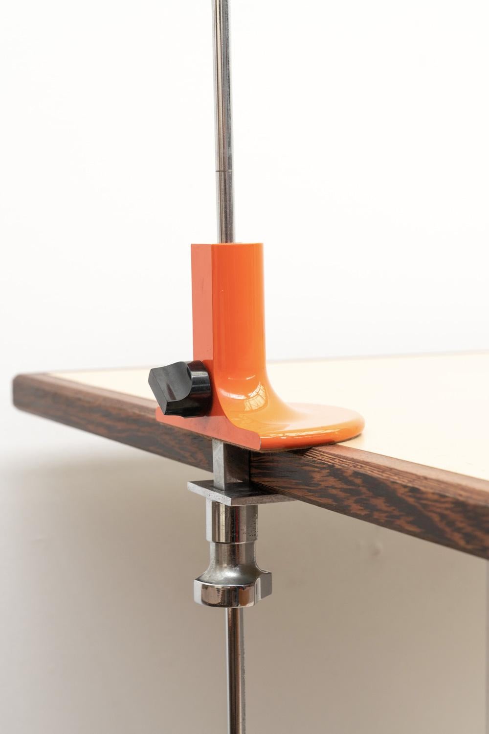Orange Spider table lamp by Joe Colombo, Oluce 1960s For Sale 1