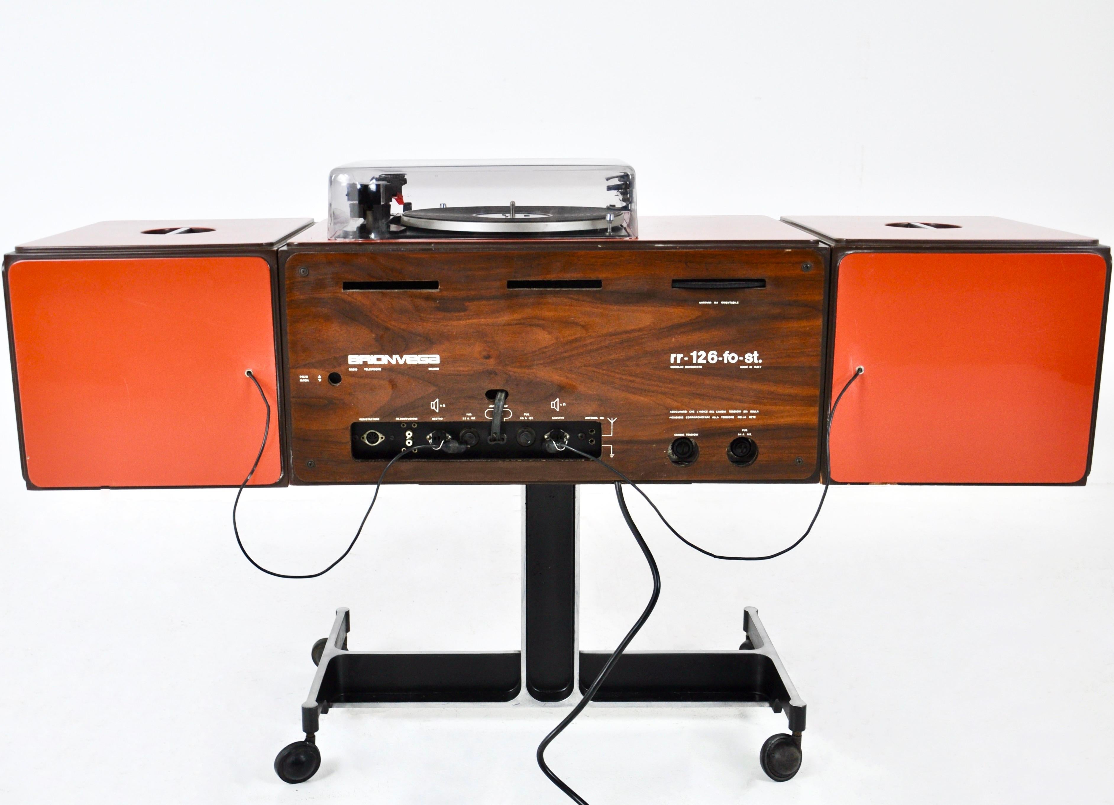 Orangefarbenes Stereophonisches RR-126 Radio von F.lli Castiglioni für Brionvega, 1960er Jahre im Angebot 1