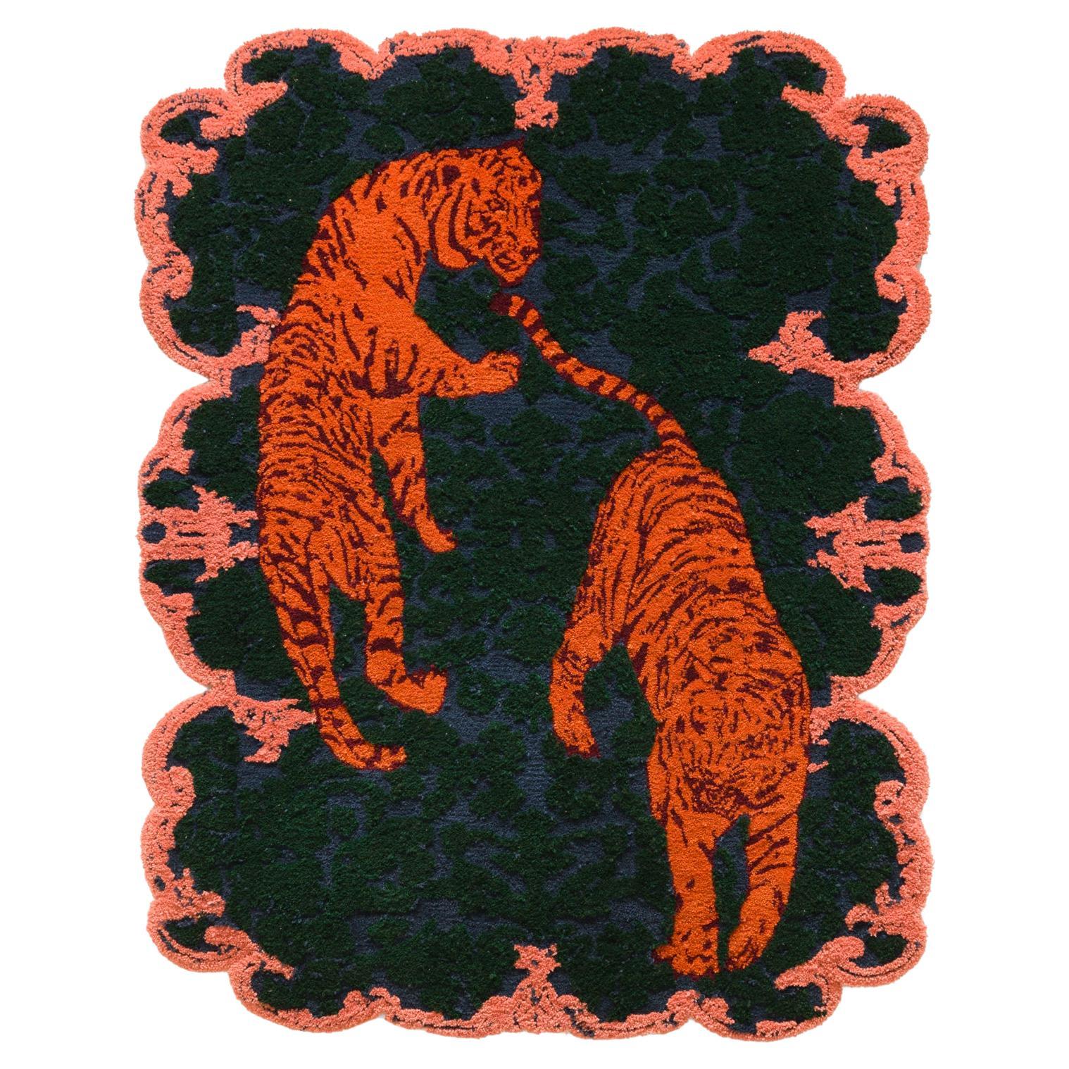 Tapis tigre orange, bleu, vert et rose, collaboration d'artiste et d'atelier
