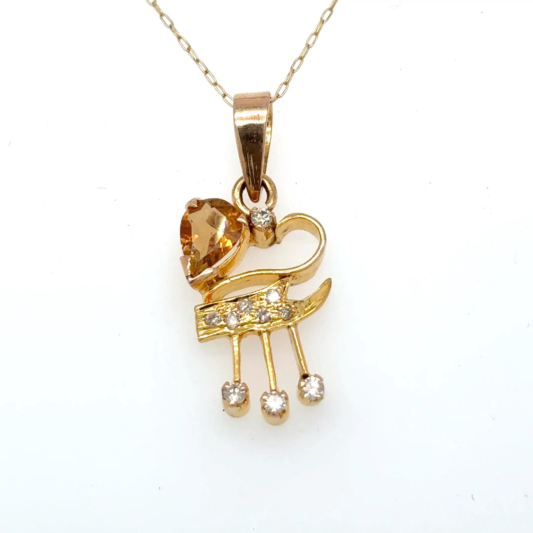 Pendentif Tourmaline Diamant Taille Poire
Fabriqué à la main en or jaune 14k, ce pendentif est orné d'une tourmaline taillée en poire et rehaussée de diamants étincelants. Son design unique le rend parfait pour une utilisation quotidienne. Chaîne