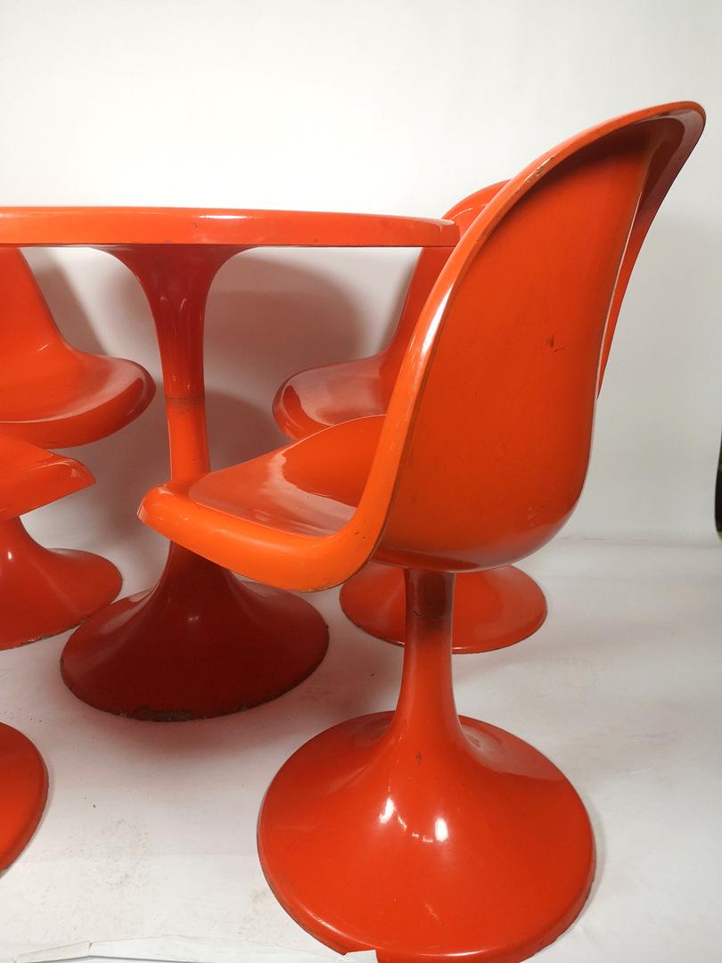Space Age Orange Tulip Garden Set with 4 Chairs, painted Fiber Glass, 1960s
