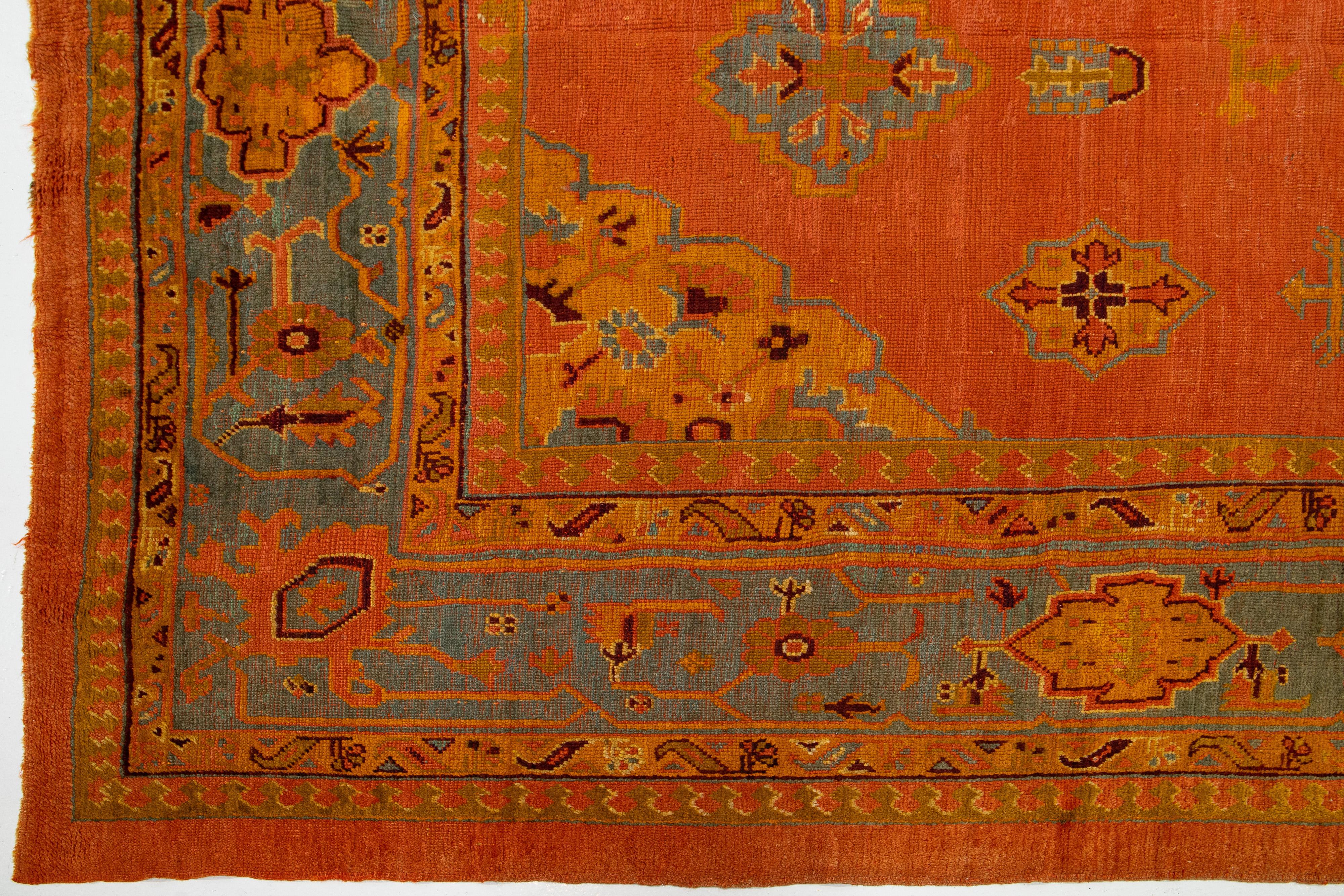 Türkischer Oushak-Wollteppich in Übergröße in Orange mit Allover-Design (19. Jahrhundert) im Angebot