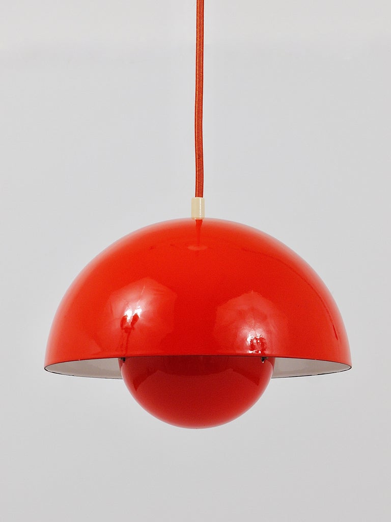 Orange Verner Panton Flowerpot Pendant Lamp, Louis Poulsen, Denmark, 1969  For Sale at 1stDibs | flowerpot orange, flowerpot lamp orange, flowerpot lampe  orange