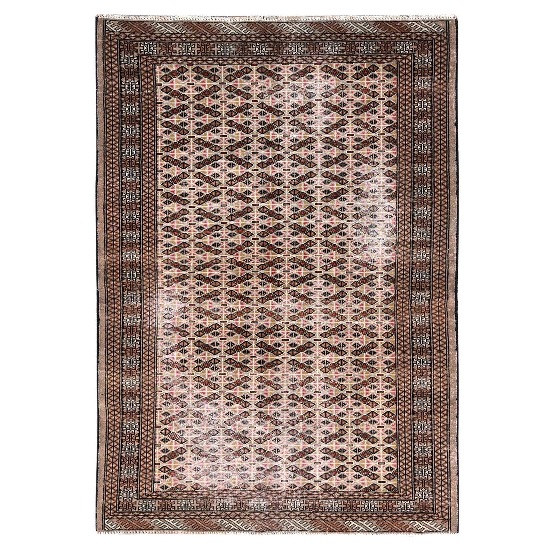 Persischer Tourkaman Handgeknüpfter Abrash-Teppich aus reiner Wolle im Distressed-Stil in Orange, Vintage