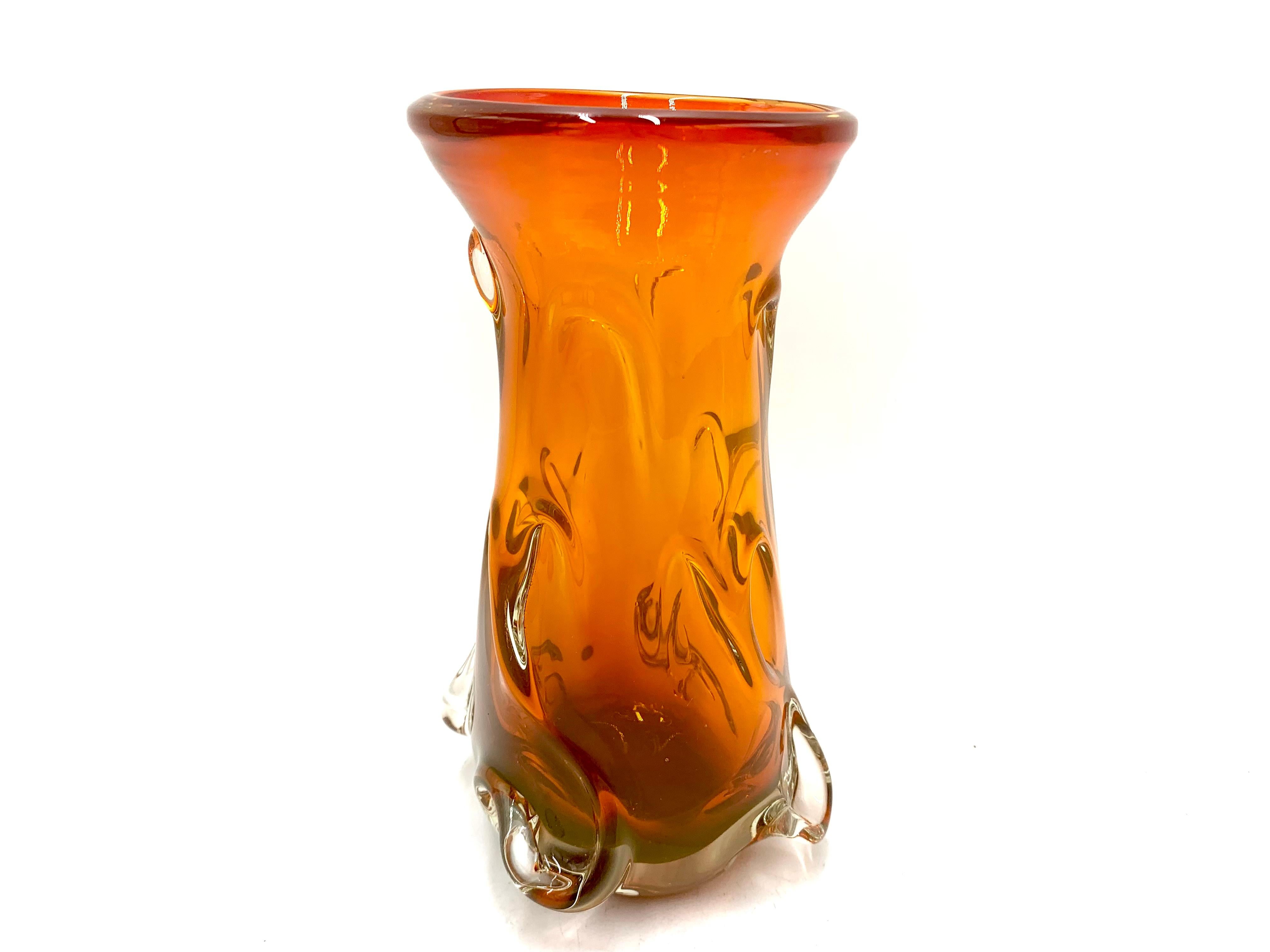 Verre Vase vintage orange, Pologne, années 1960/1970 en vente