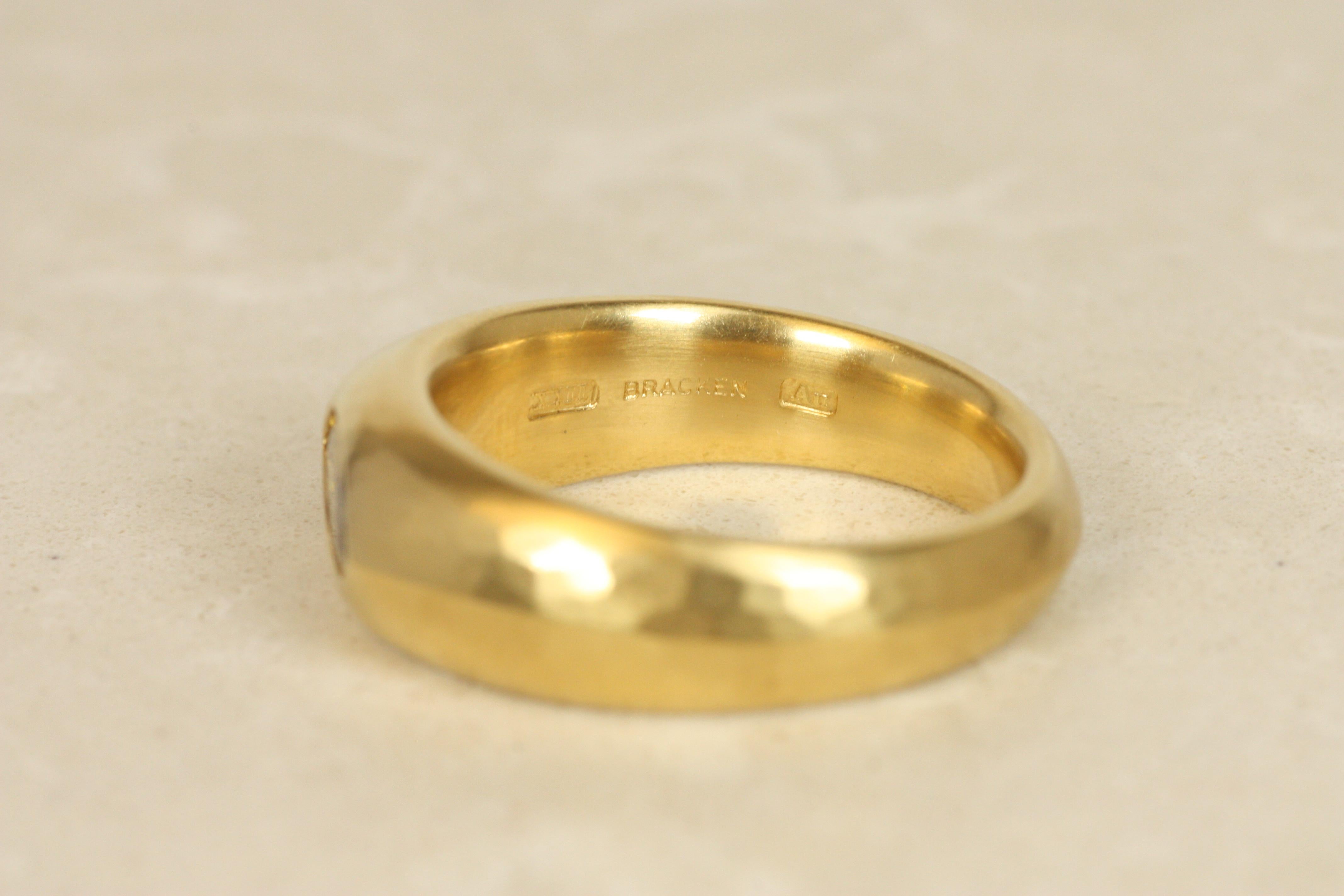 Orange-gelb-brauner Zigeuner-Solitär-Diamantring mit Marquise-Schliff aus 22 K Gelbgold Damen im Angebot