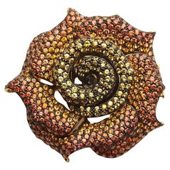 Gelber Saphir 26,97 Karat Roségold Brosche