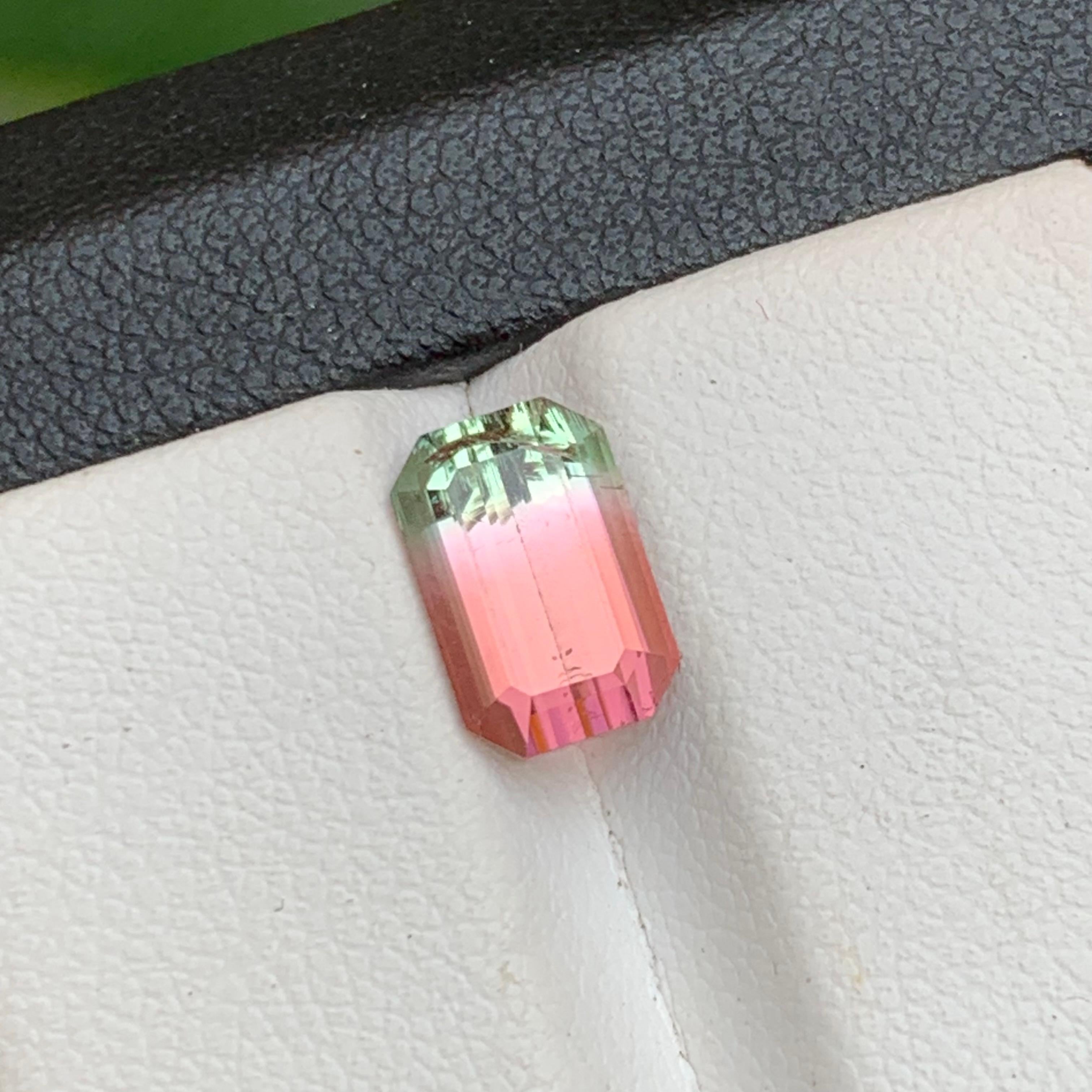 Bague en tourmaline naturelle bicolore rose orangé, pierre précieuse non sertie de 2,35 carats, taille émeraude en vente 9