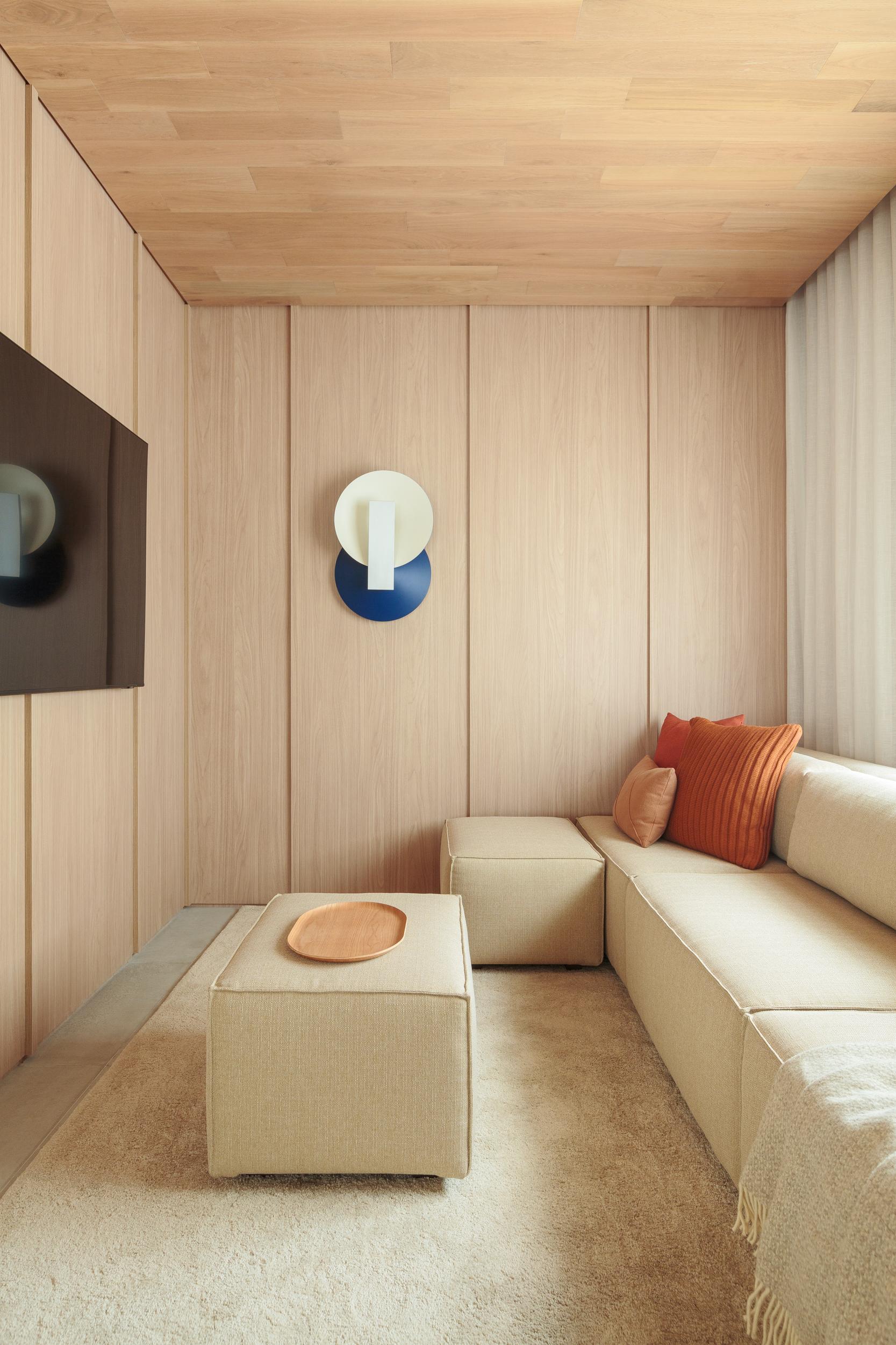 Lampada da parete Orbe, di Rain, Lampada contemporanea, Ottone e alluminio, Argento e blu in vendita 2