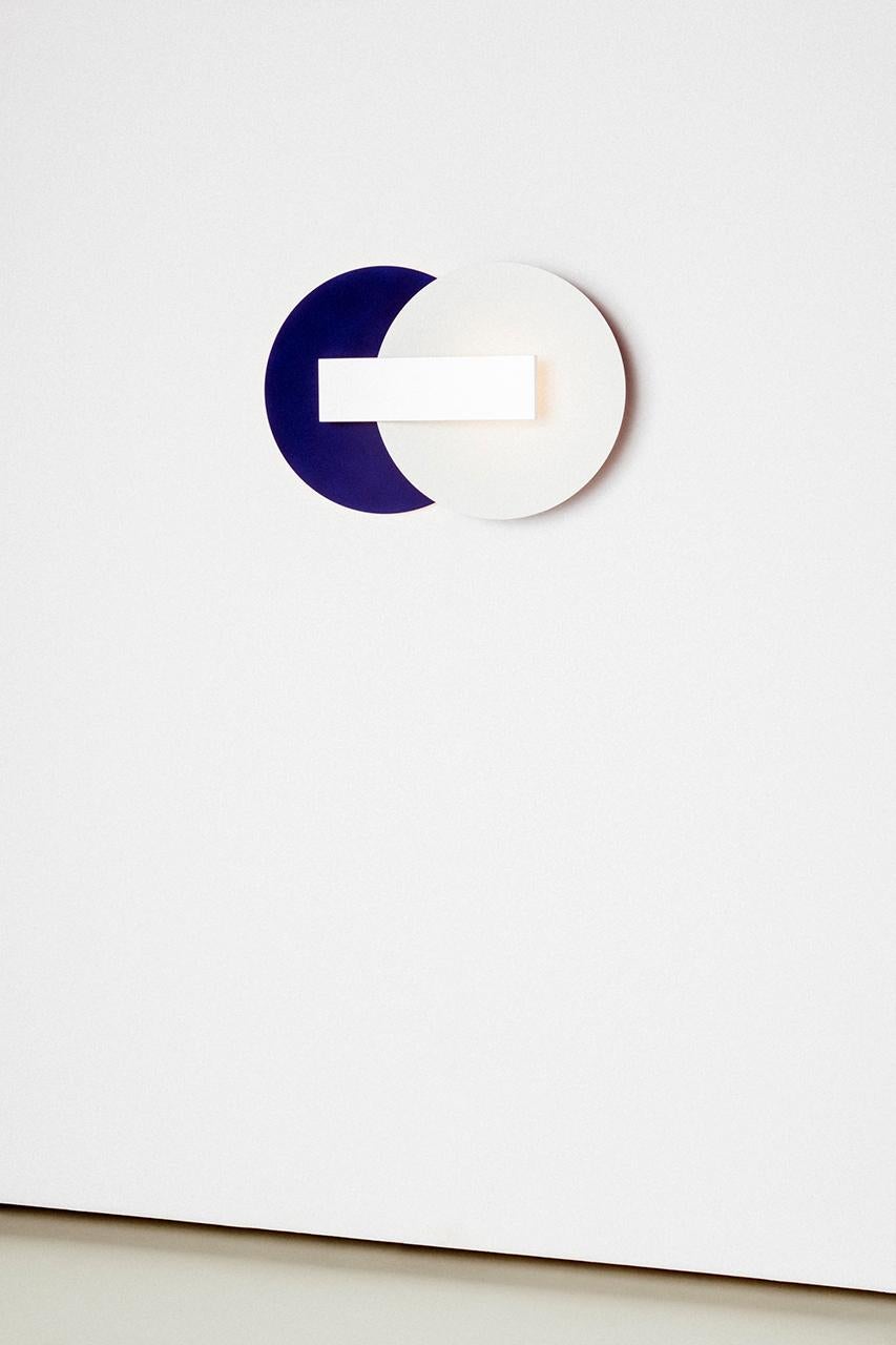 International Style Orbe Wall Lamp, by Rain, Contemporary Lamp, Brass & Aluminium, Silver & Blue For Sale