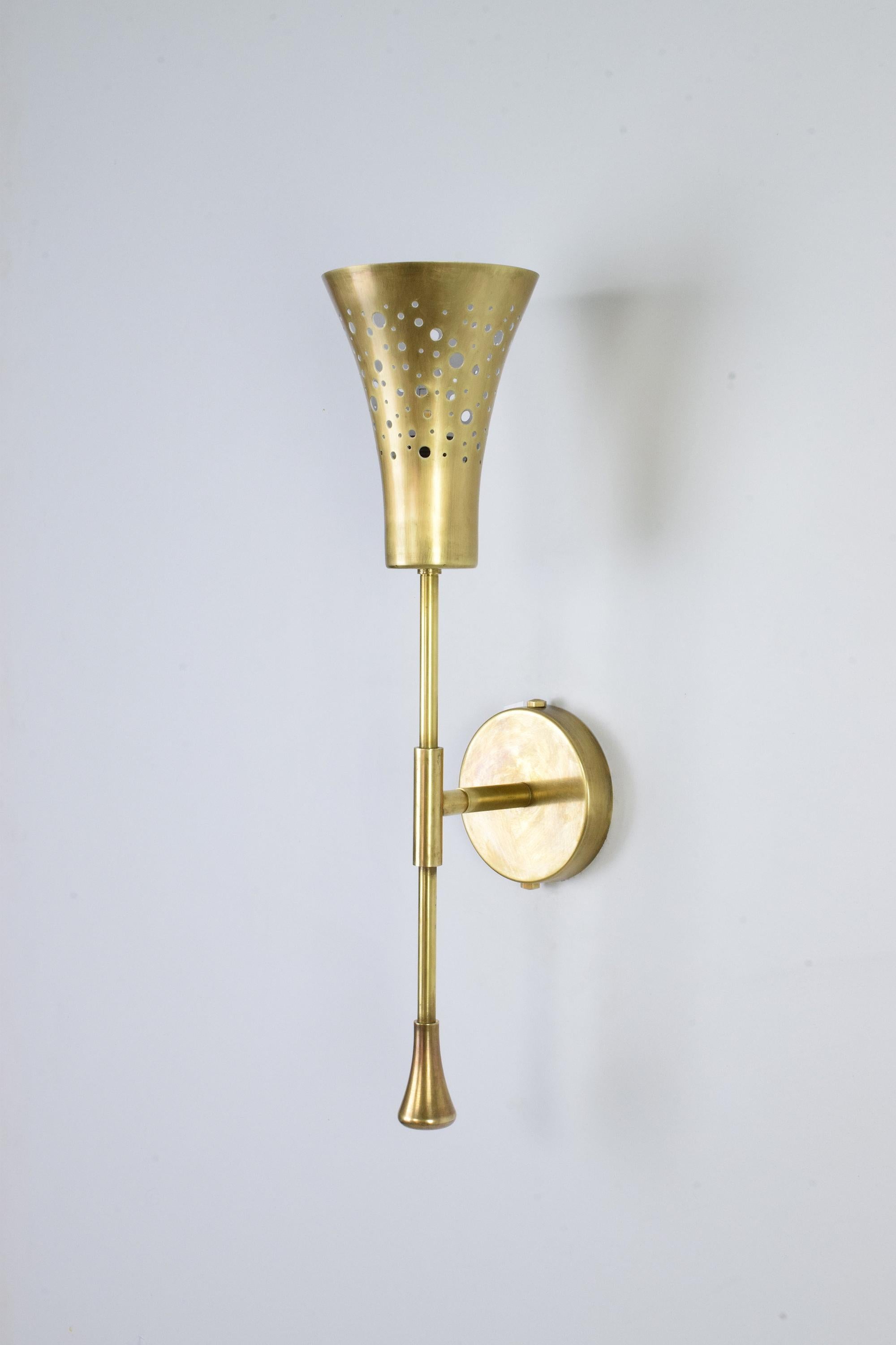 Orbi-WM1 Contemporary Brass Articulating Wall Light, Flow Collection 2