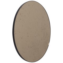 Orbis Round Bronze Antiqued Tinted Art Deco Mirror with a Black Frame, Small (miroir rond teinté en bronze antique avec un cadre noir)