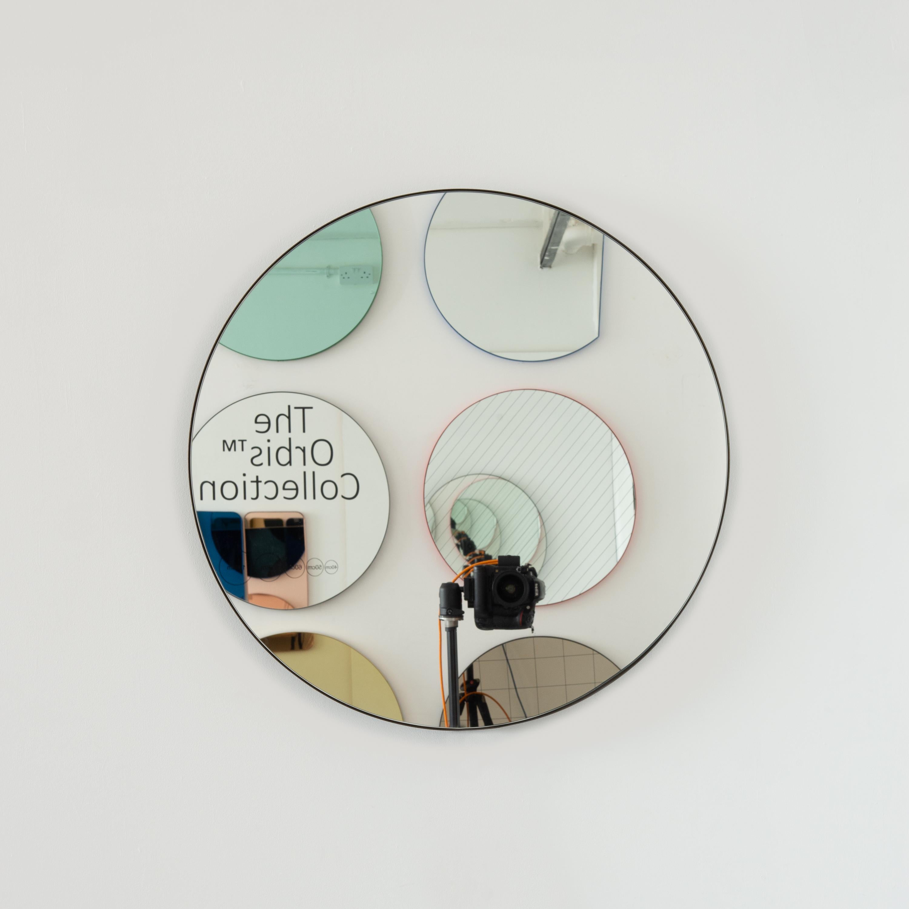 Miroir rond moderne rétro-éclairé Orbis avec cadre en laiton patiné bronze en vente 2