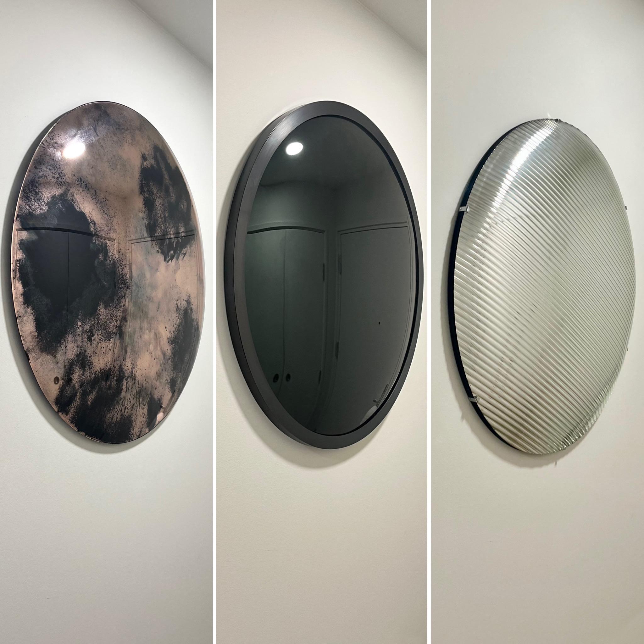 Orbis Convex Black Round Frameless Minimalist Decorative Mirror For Sale 6