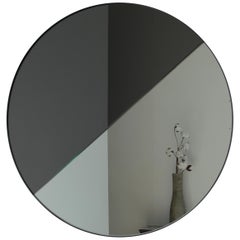 Orbis Dualis Specchio rotondo minimalista misto a tinta nera con cornice nera, medio