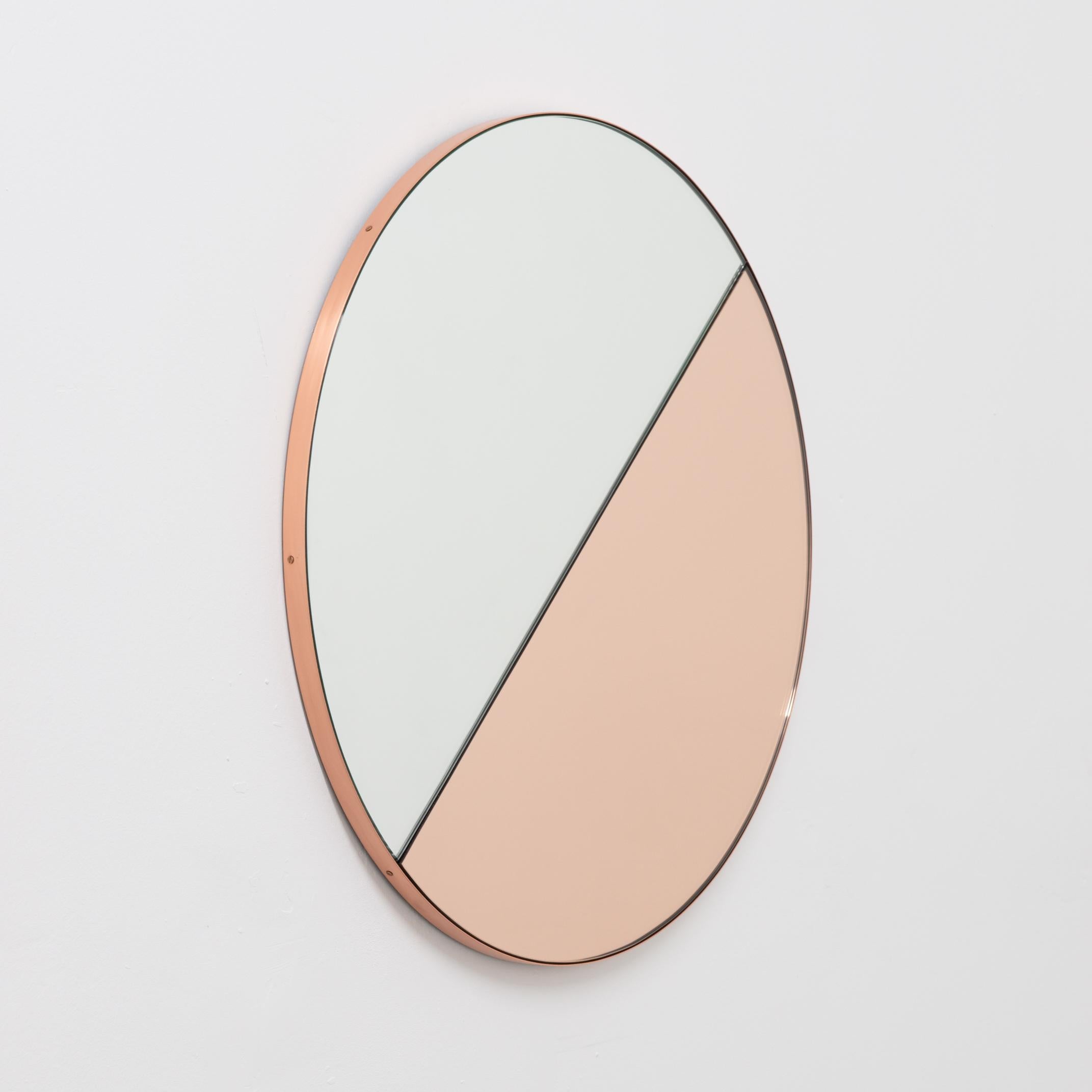 Brossé Miroir moderne rond Orbis Dualis teinté or rose mélangé avec cadre en cuivre, XL en vente