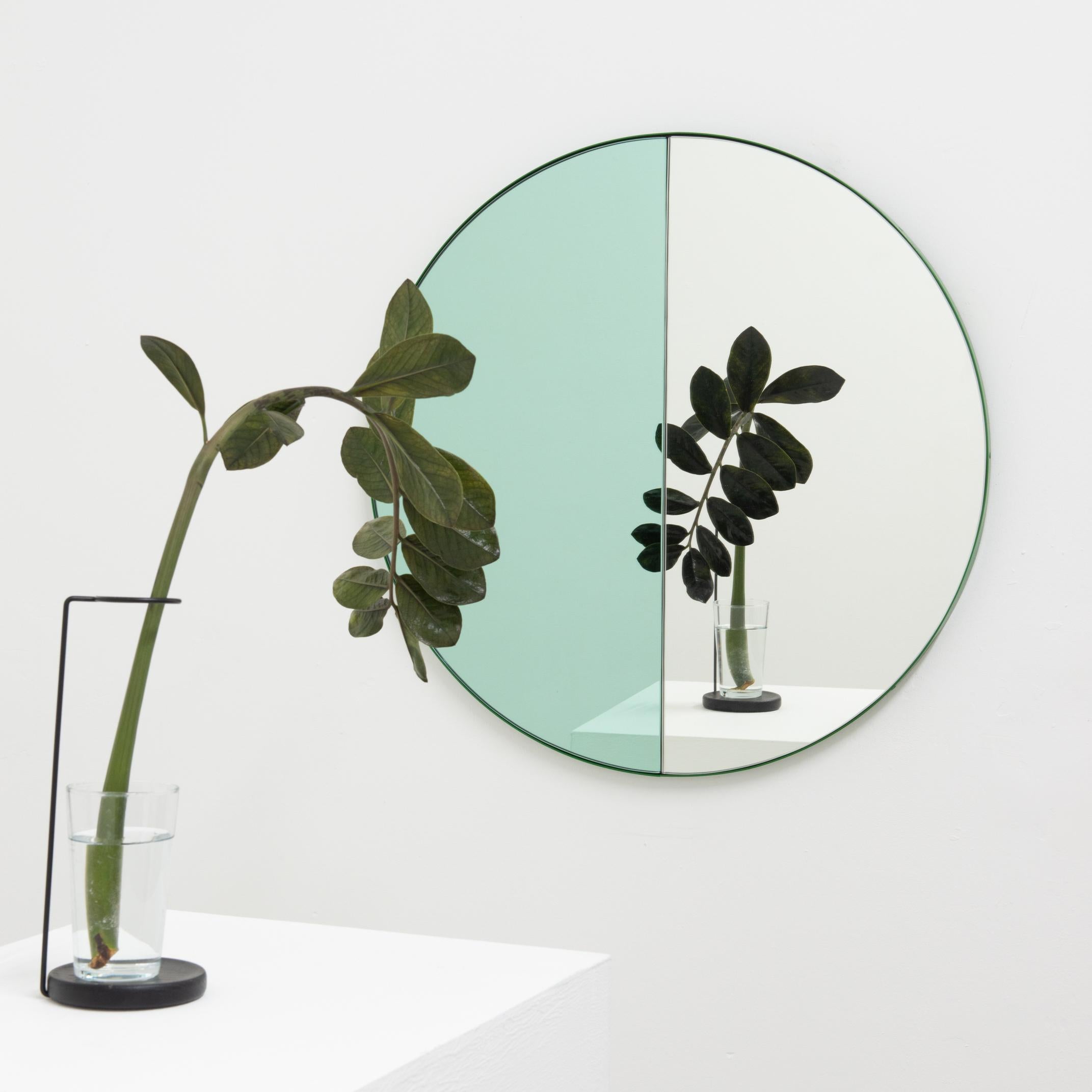Orbis Dualis Mixed 'Green and Silver' Round Mirror with Green Frame, Regular 2