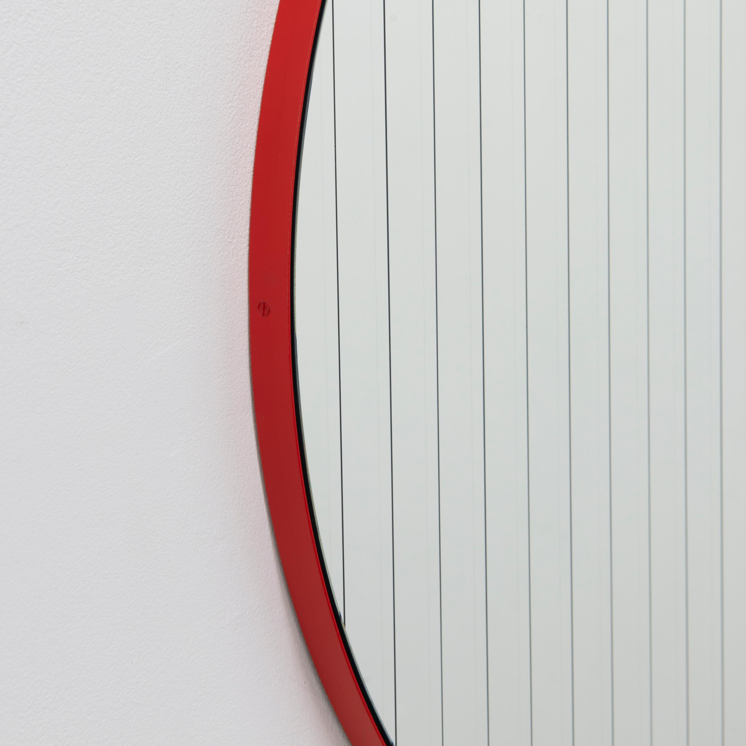 British In Stock Orbis Linus Round Mirror with Etched Strips and Red Frame, Medium For Sale