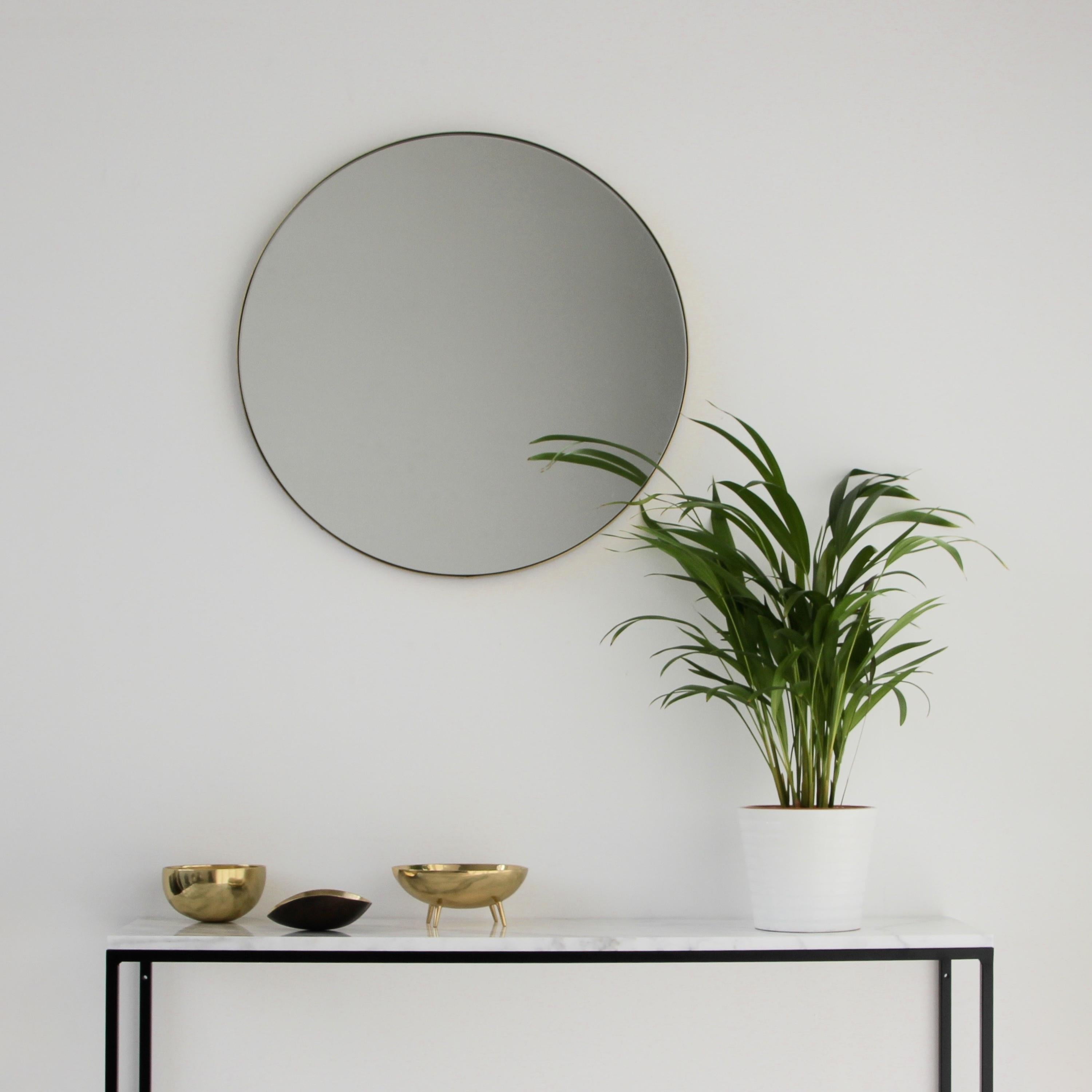 Organic Modern Orbis Minimalist Round Mirror with a Brass Frame, Large For Sale