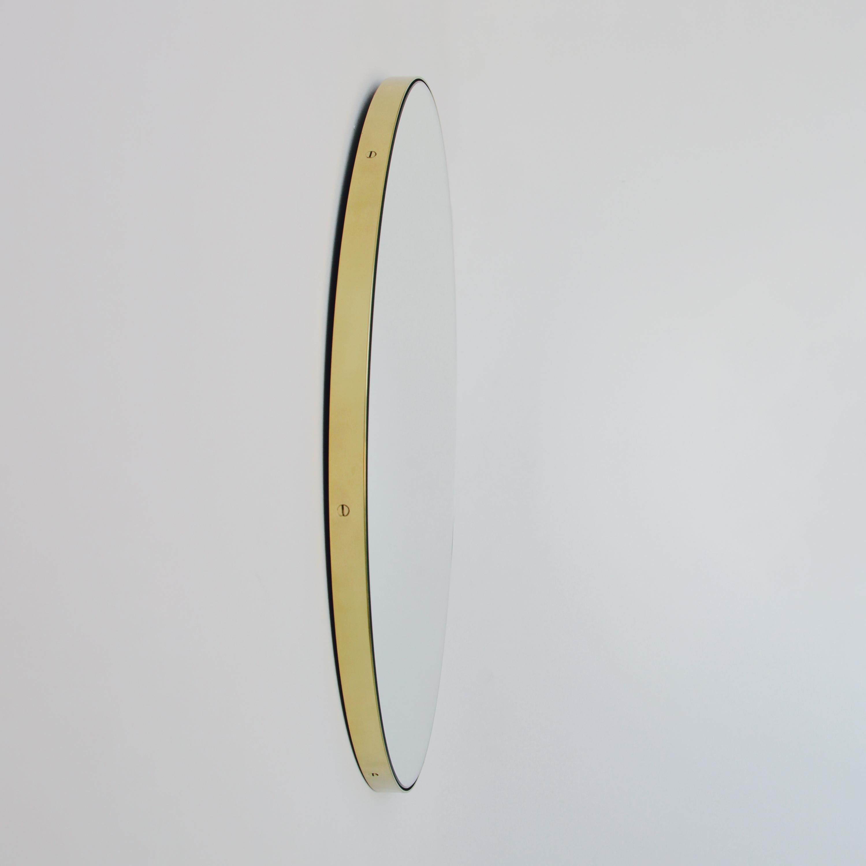 Orbis Minimalist Round Mirror with a Brass Frame, Large For Sale 1