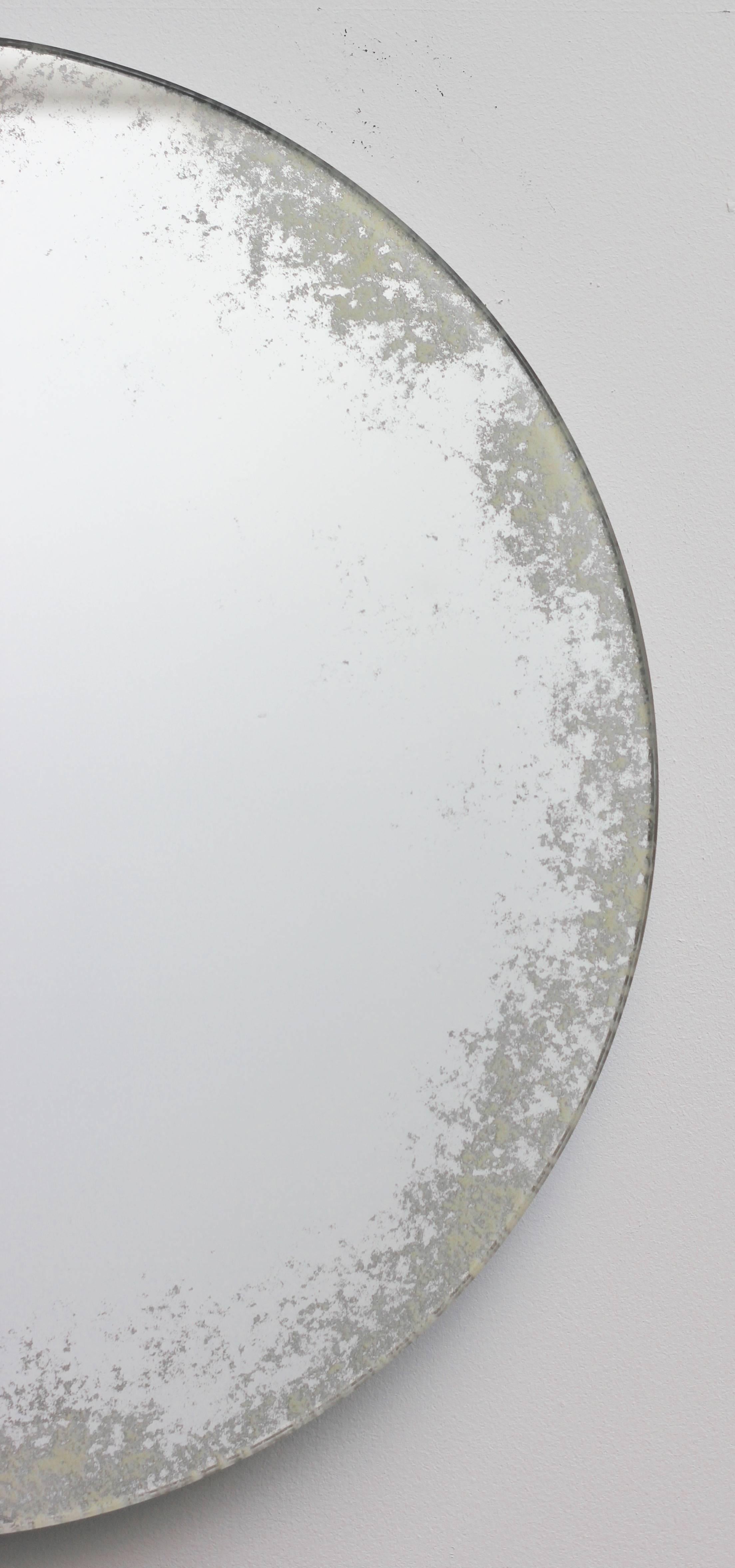 Organic Modern Orbis™ Round Mirror Silver with Ivory Antiqued Finish - 40cm / 15.8