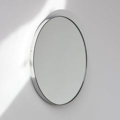 Miroir rond artisanal avec cadre minimaliste en acier inoxydable Orbis, XL