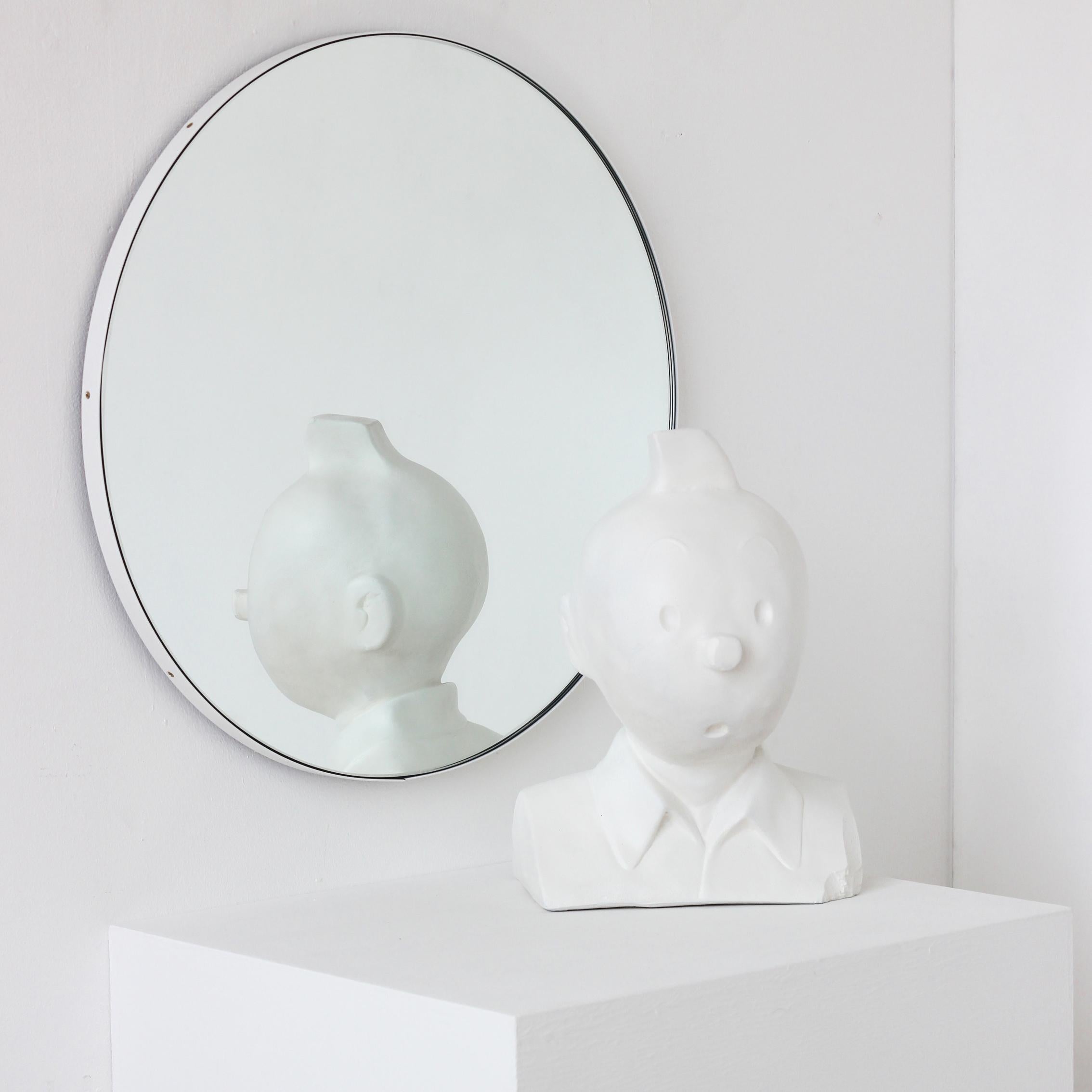 XXIe siècle et contemporain Miroir rond moderne avec cadre blanc, personnalisable, XL en vente