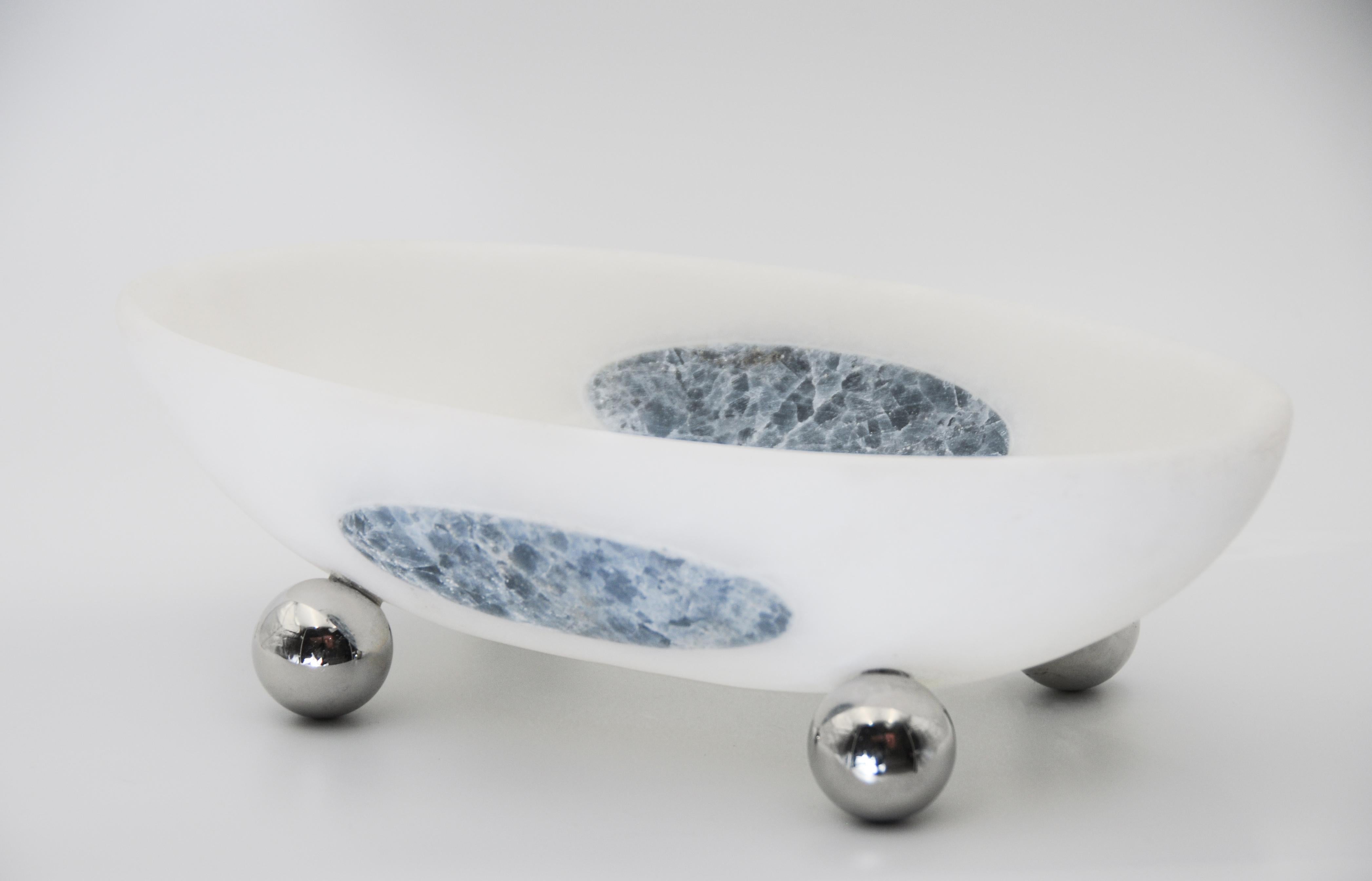 Hand-Carved Orbit Bowl, Mexican White Onyx For Sale