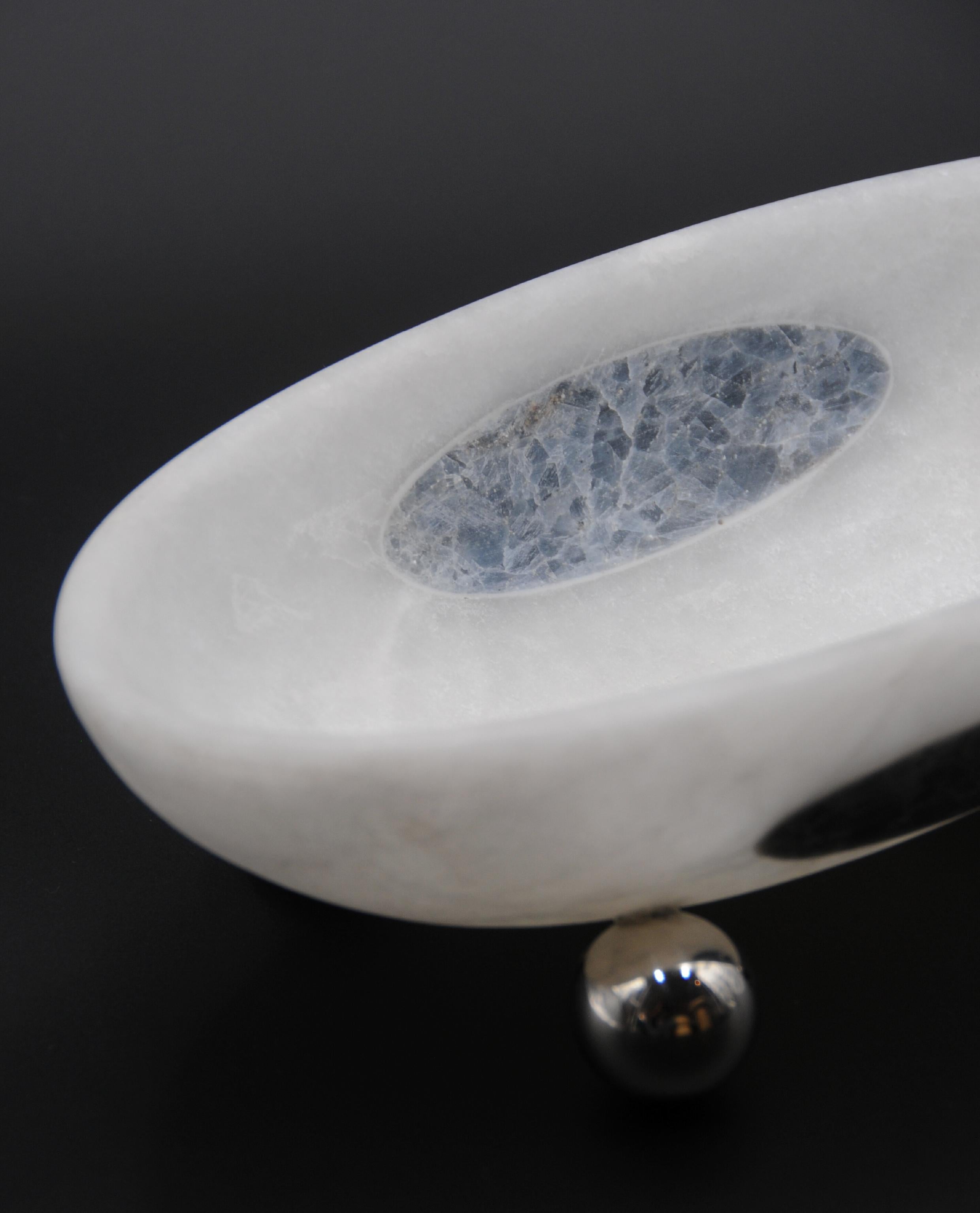 Orbit Bowl, Mexican White Onyx In New Condition For Sale In Ciudad de México, CDMX
