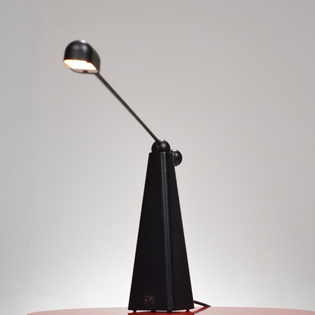 3 lampes de table Orbit de Ron Rezek pour Bieffeplast, vers 1980 Bon état à Los Angeles, CA