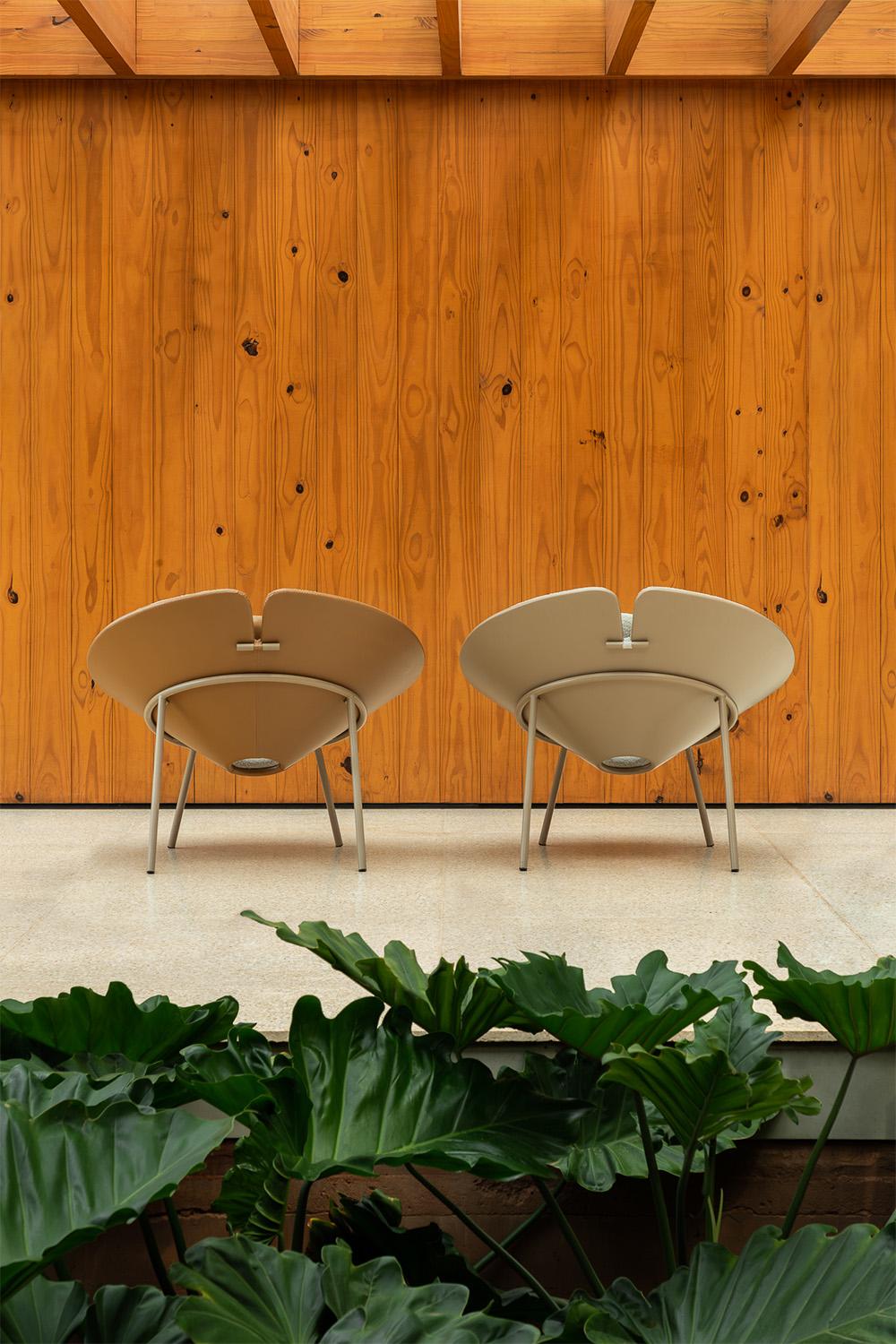 Le fauteuil Orbital de Tiago Curioni récompensé par l'iF Design 2025 en cuir en vente 9