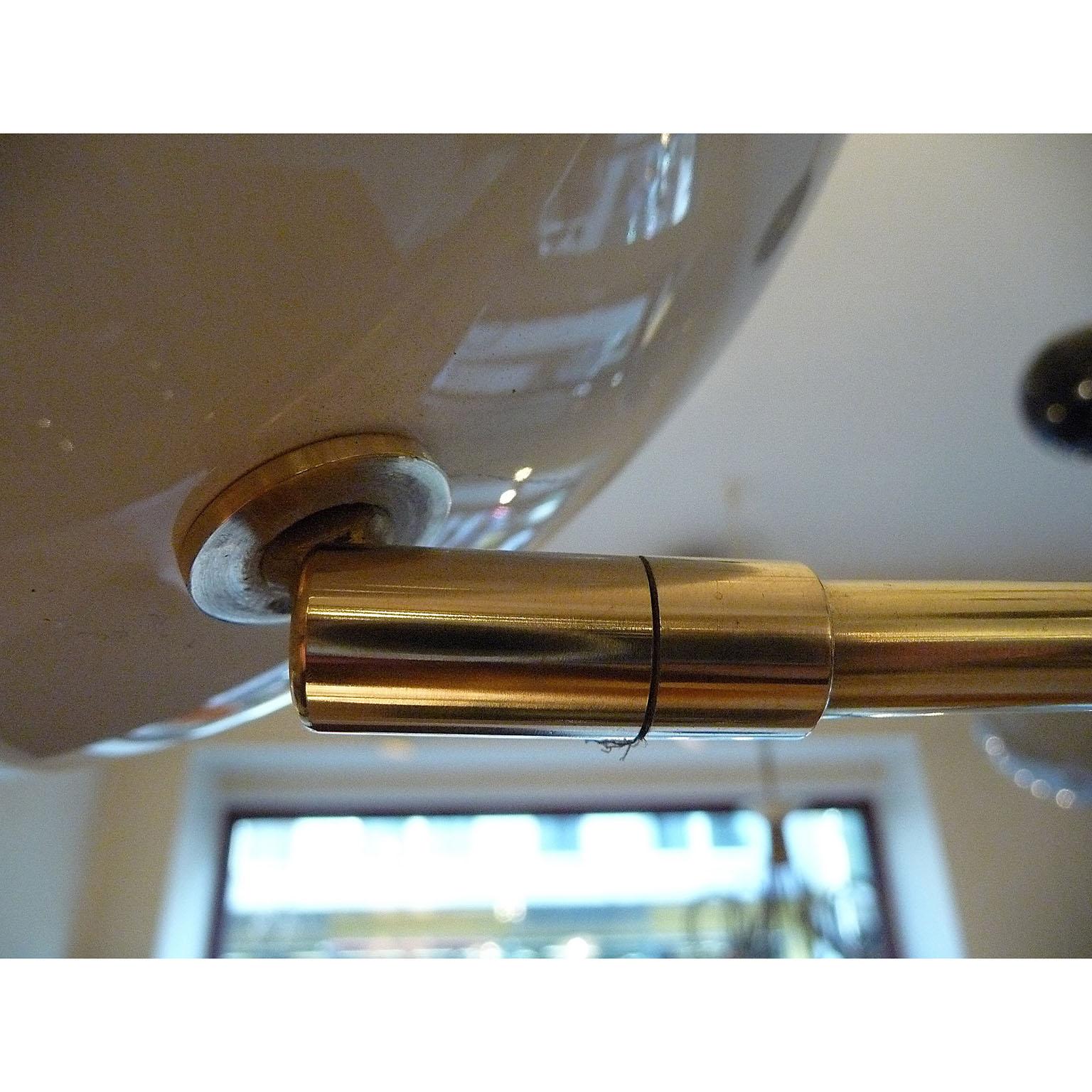 Lampadario Orbital a sei bracci in ottone e lacca italiana personalizzabile in vendita 2