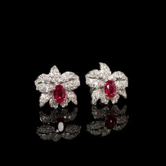 Orchid Earrings, 18 Karat White Gold, Diamonds Earrings