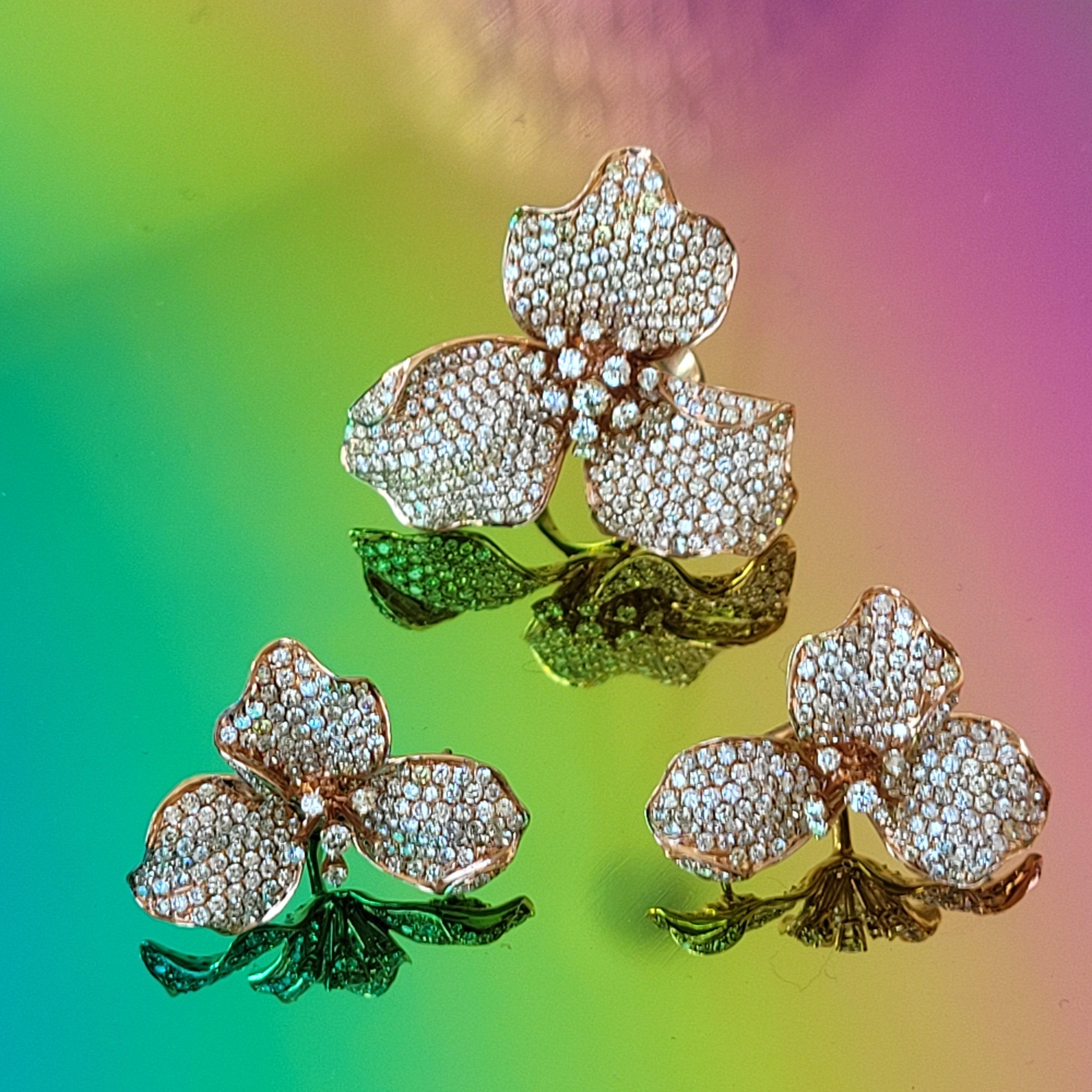 Colección Jardín de Orquídeas con Cóctel de Oro de 18K Anillo de Amor con Diamantes Flawless Moderno en venta