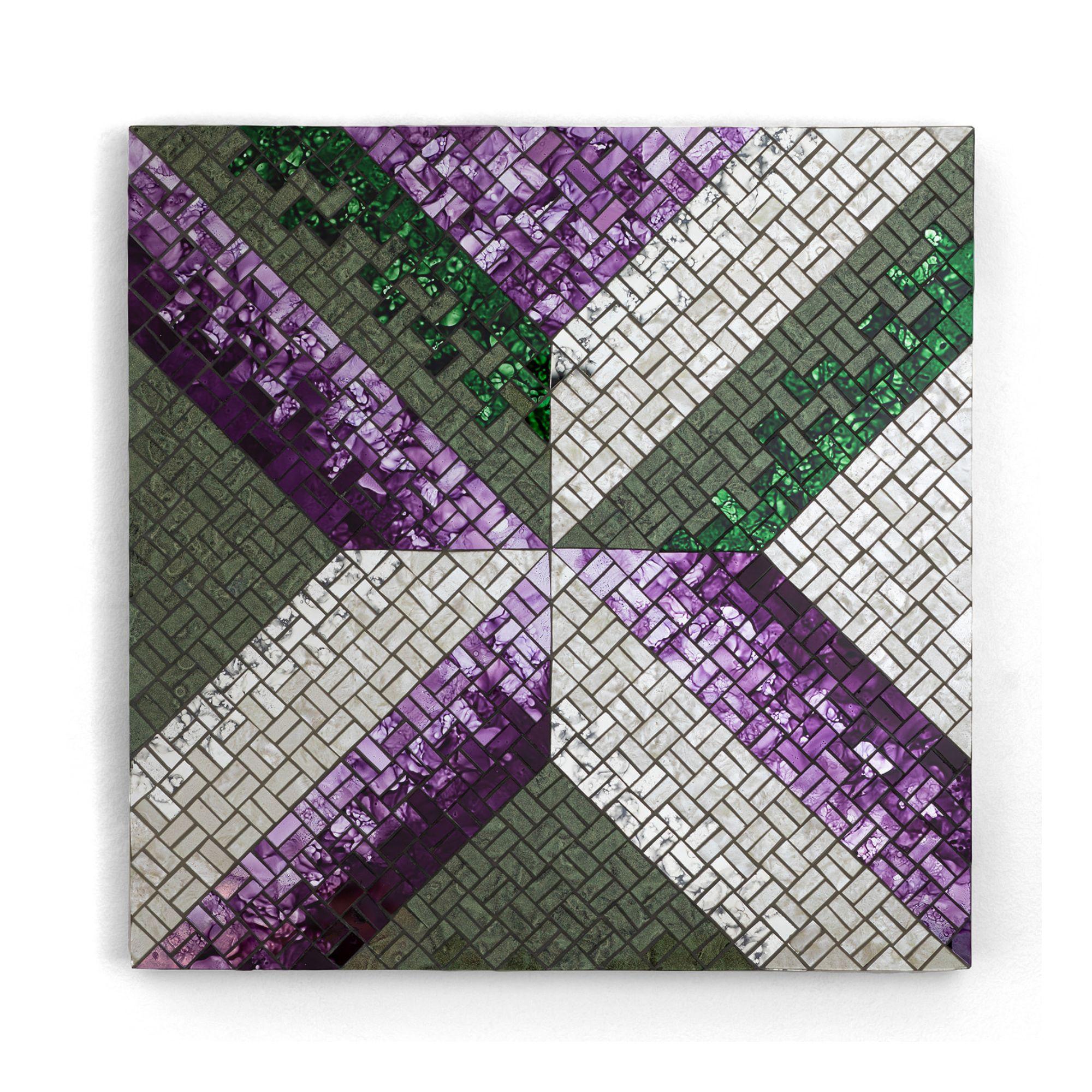 Fatto a mano “Orchid” – Installazione murale in mosaico artistico  Kaleidoscope Collection in vendita