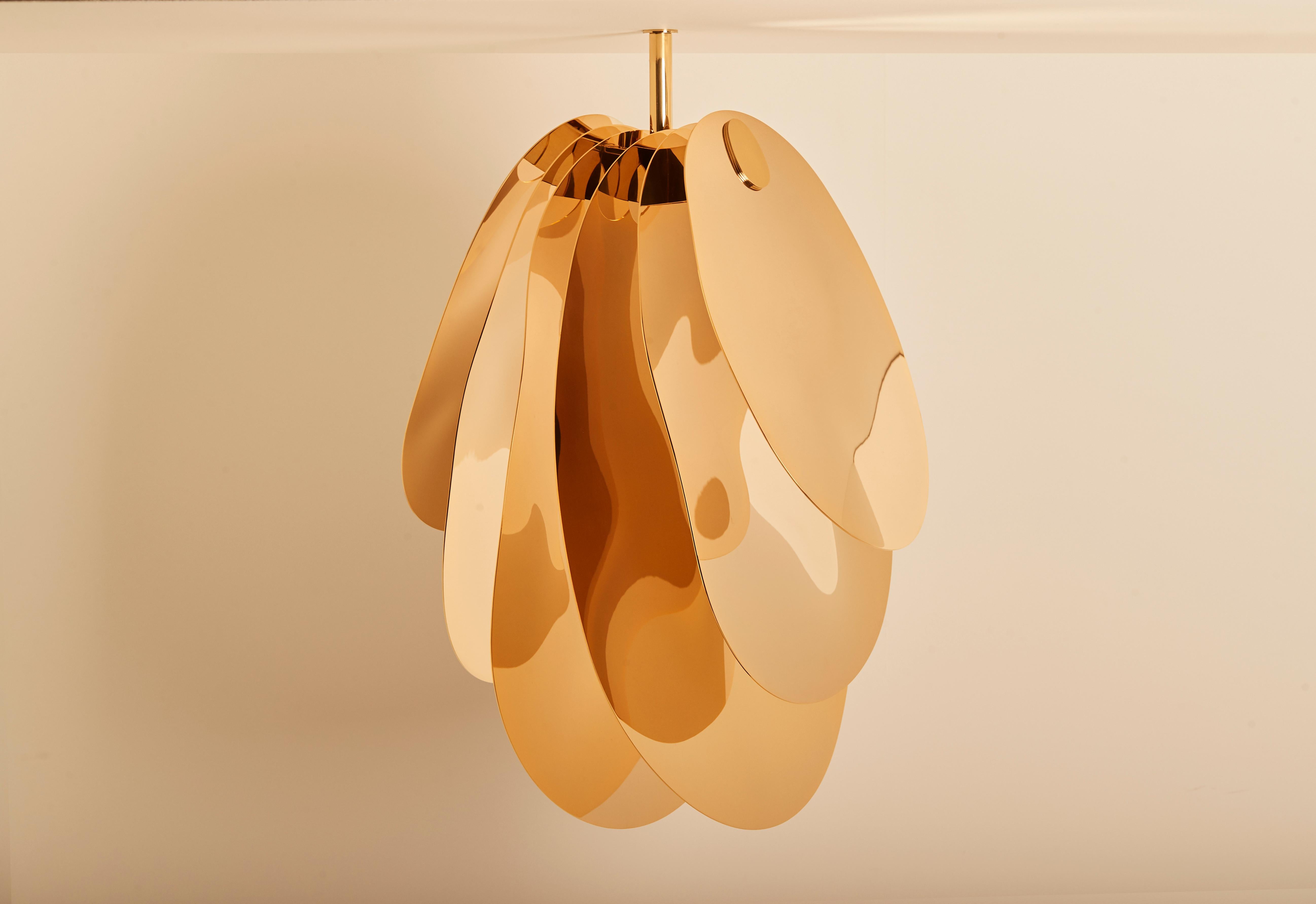 Orchidée Simple Pendant Light by Mydriaz For Sale 1