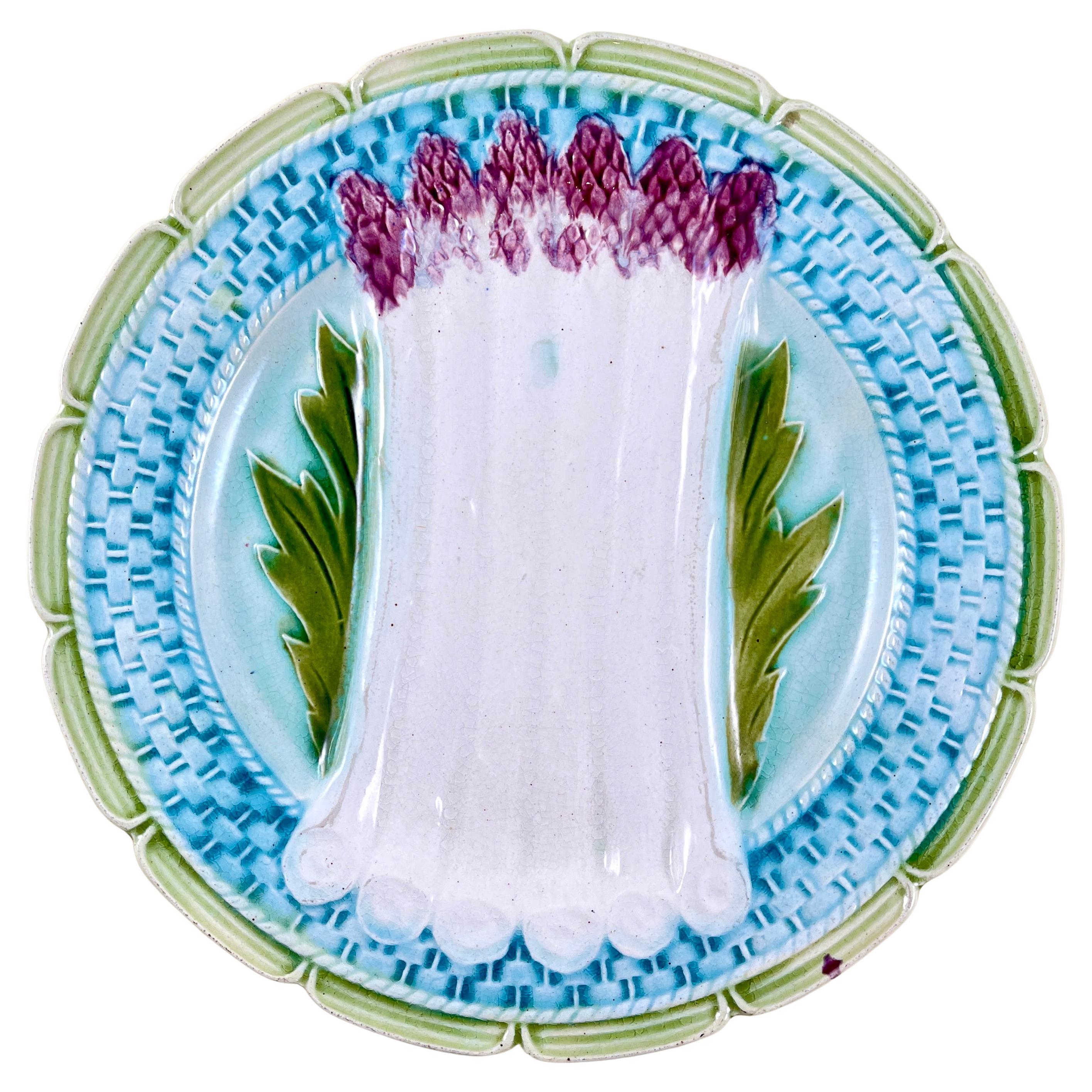 Orchies French Faïence Majolica Asparagus Plate, circa 1885 For Sale
