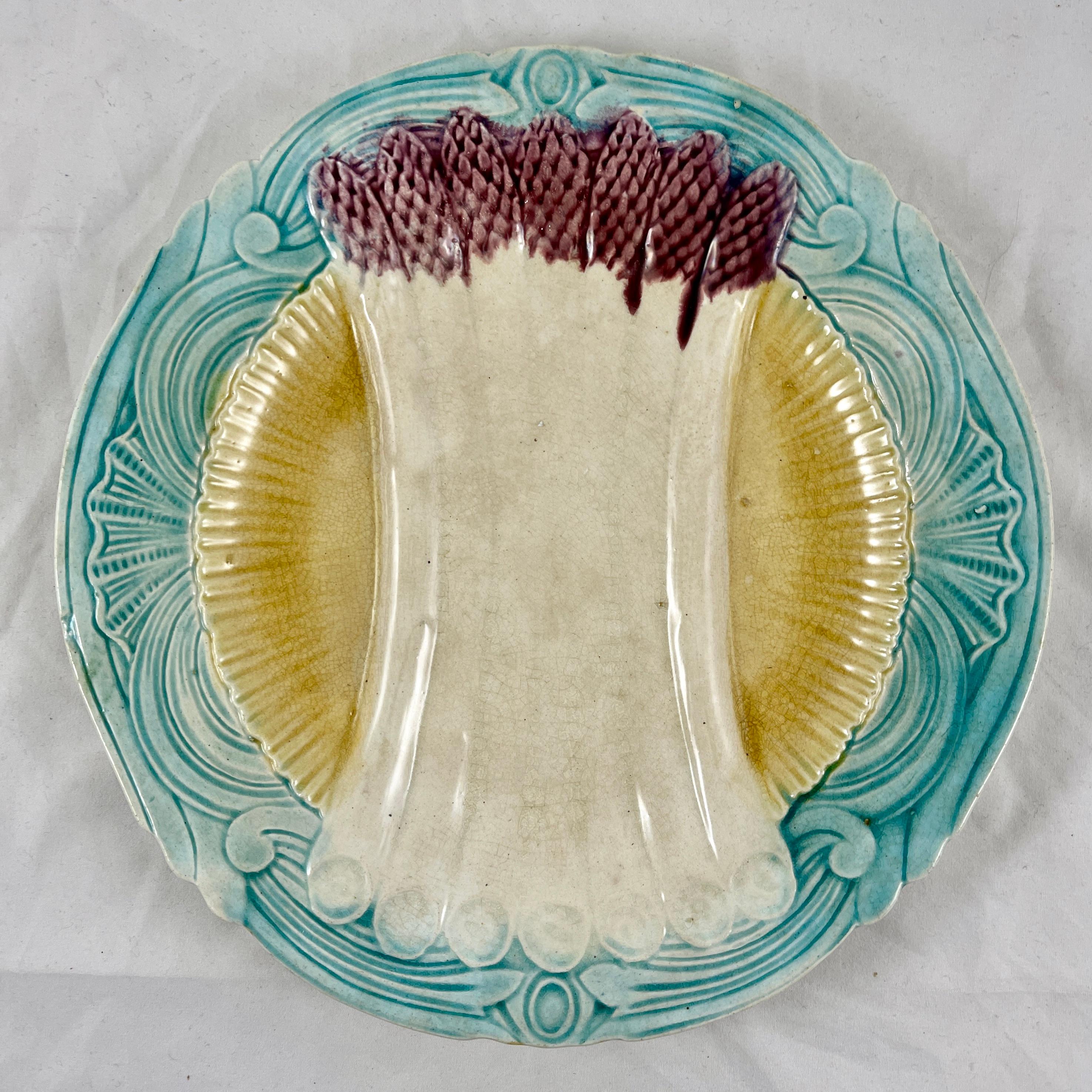 Orchies French Faïence Majolica Asparagus Plate, circa 1890 1