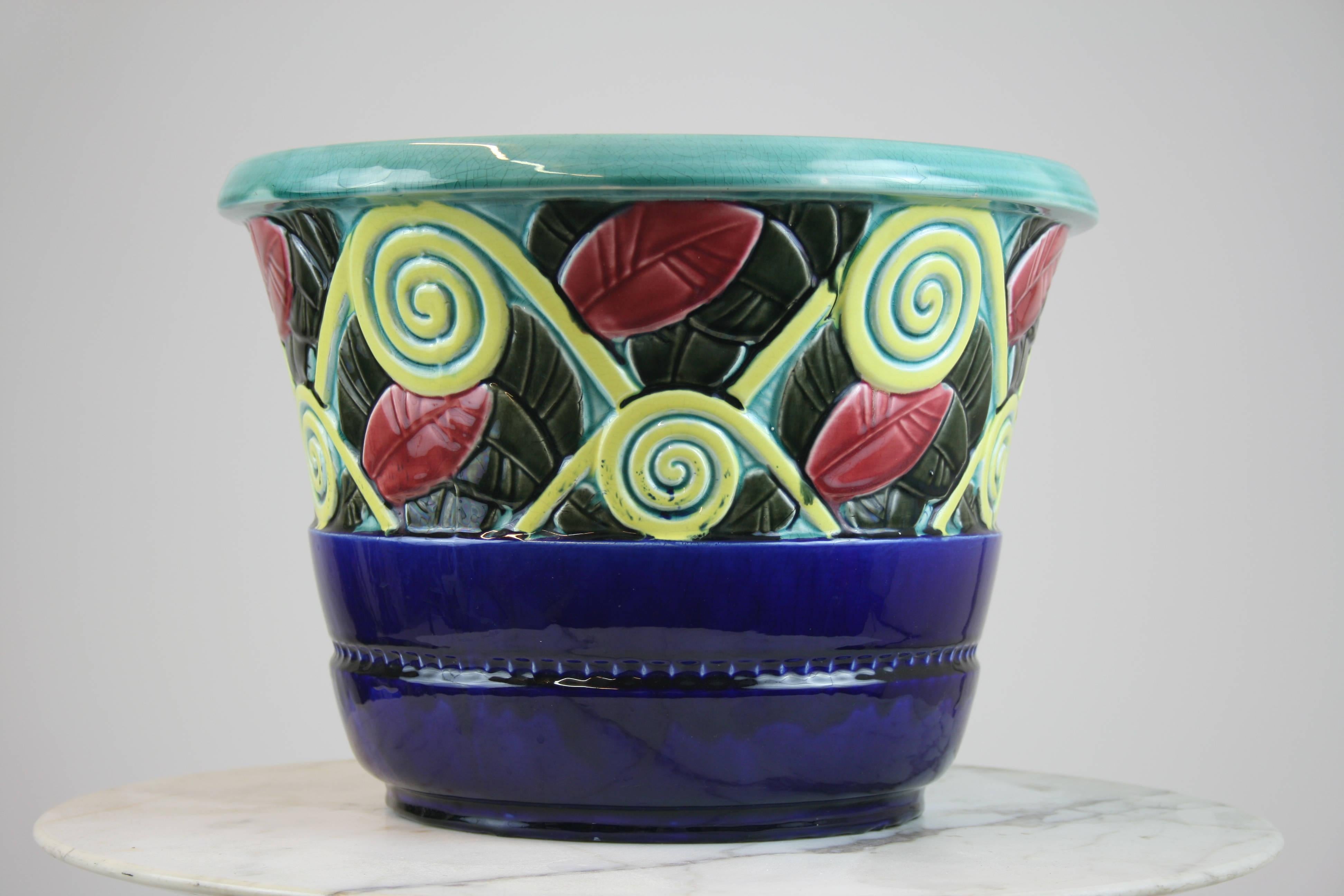 Orchies Planter/Cachepot of the Art Deco Period In Excellent Condition For Sale In Vienna, AT