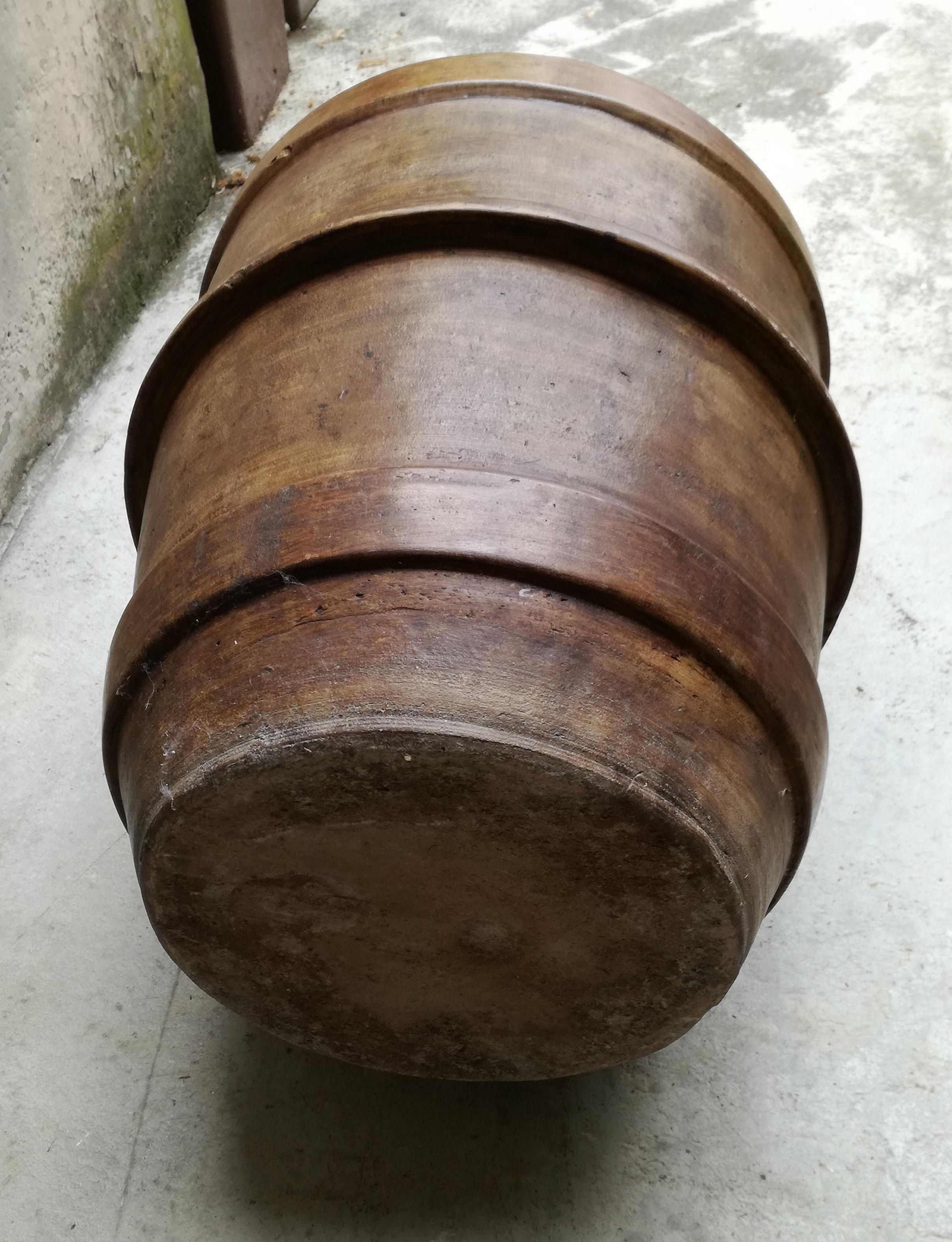 Mid-20th Century tuscan oil jar. 40s For Sale