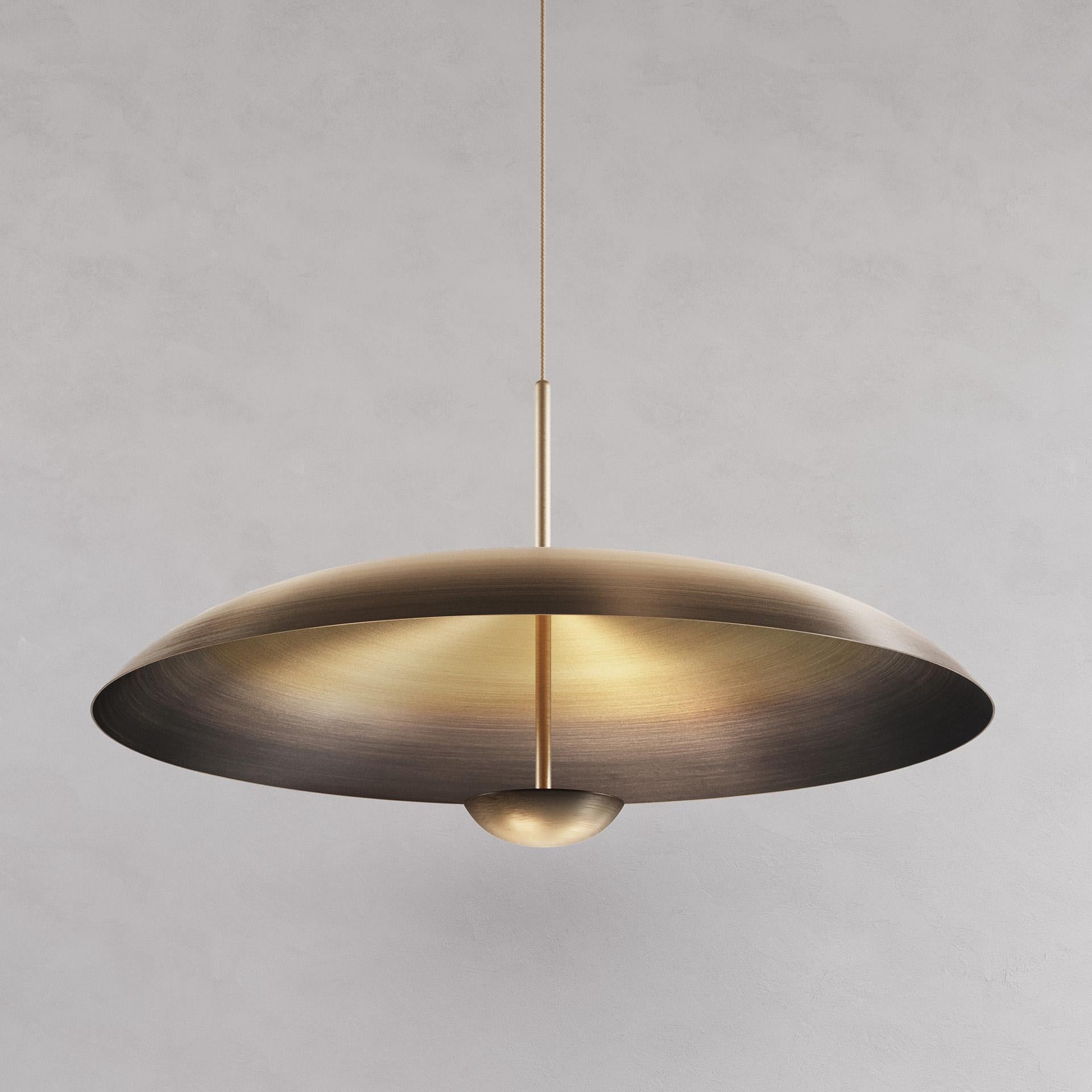 English Ore Pendant 100 by Atelier001