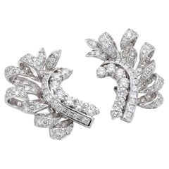 Boucles d'oreilles cocktail florales en or 18 carats « diamants taille brillant et taille princesse »