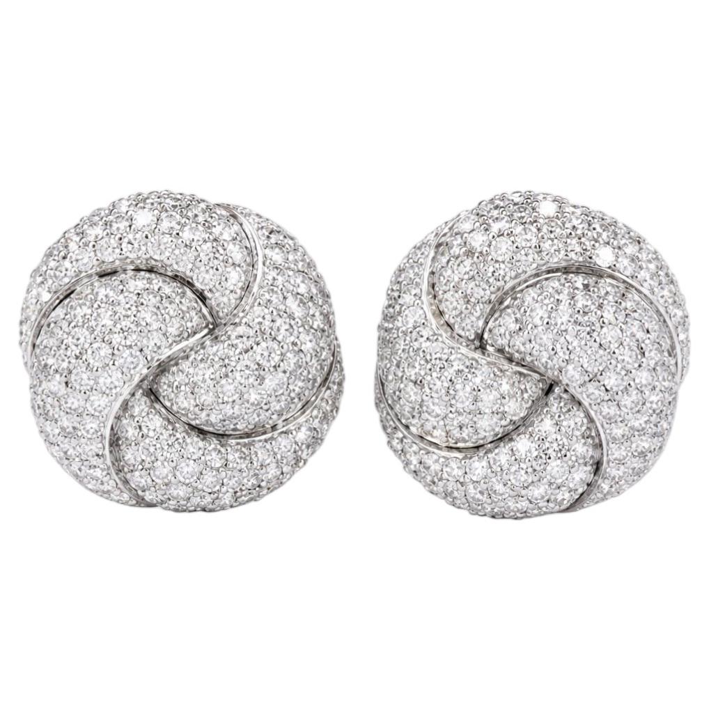 Stud Earrings with a Sculptural Knot in 18k White Gold and Diamond Pavé