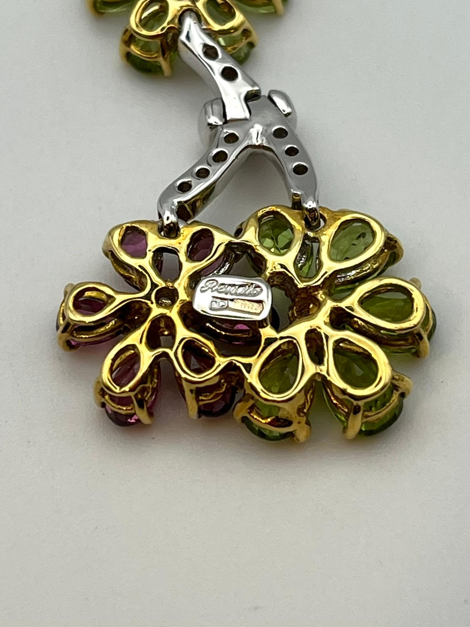 Orecchini a fiore Artigianli in oro 18 kt. con Peridot e Rodolite e Diamanti in vendita 3