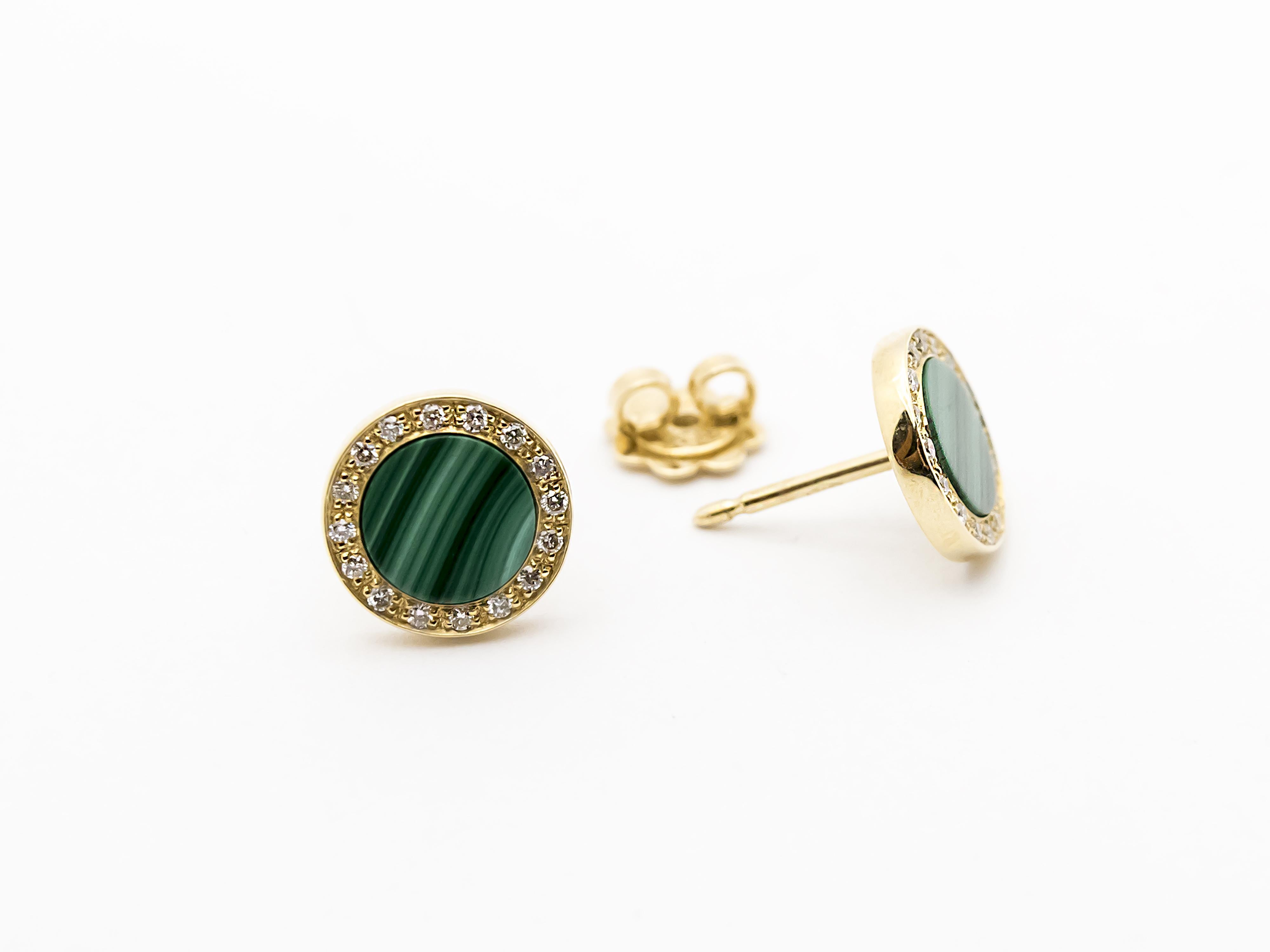 Malachite and Diamond Lobe Earrings in 18kt Yellow Gold In New Condition For Sale In Cattolica, IT