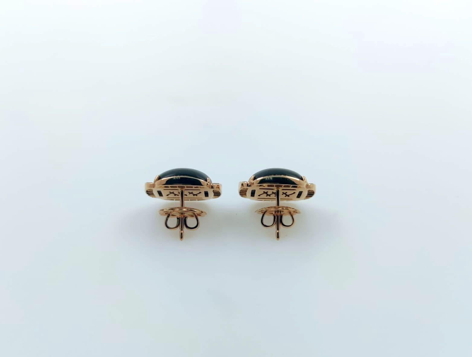 Orecchini a lobo in oro rosso con diamanti e madreperla nera cabochon Cabujón en venta